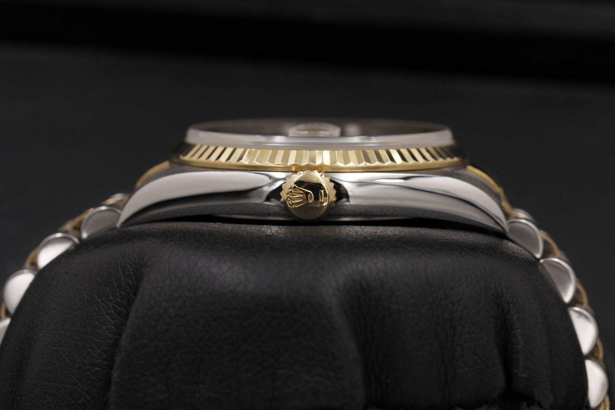 Watch Image 3