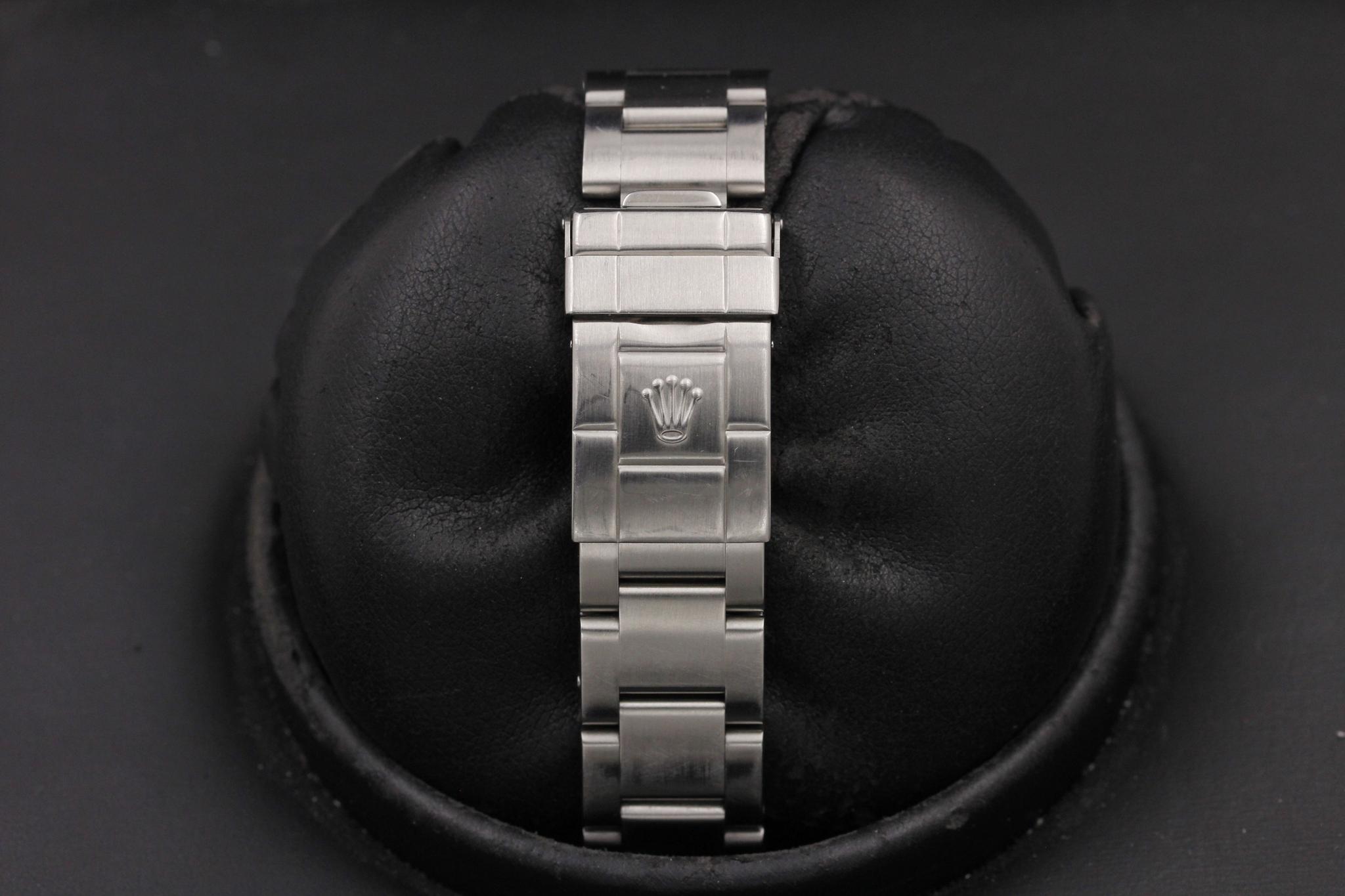 Watch Image 8