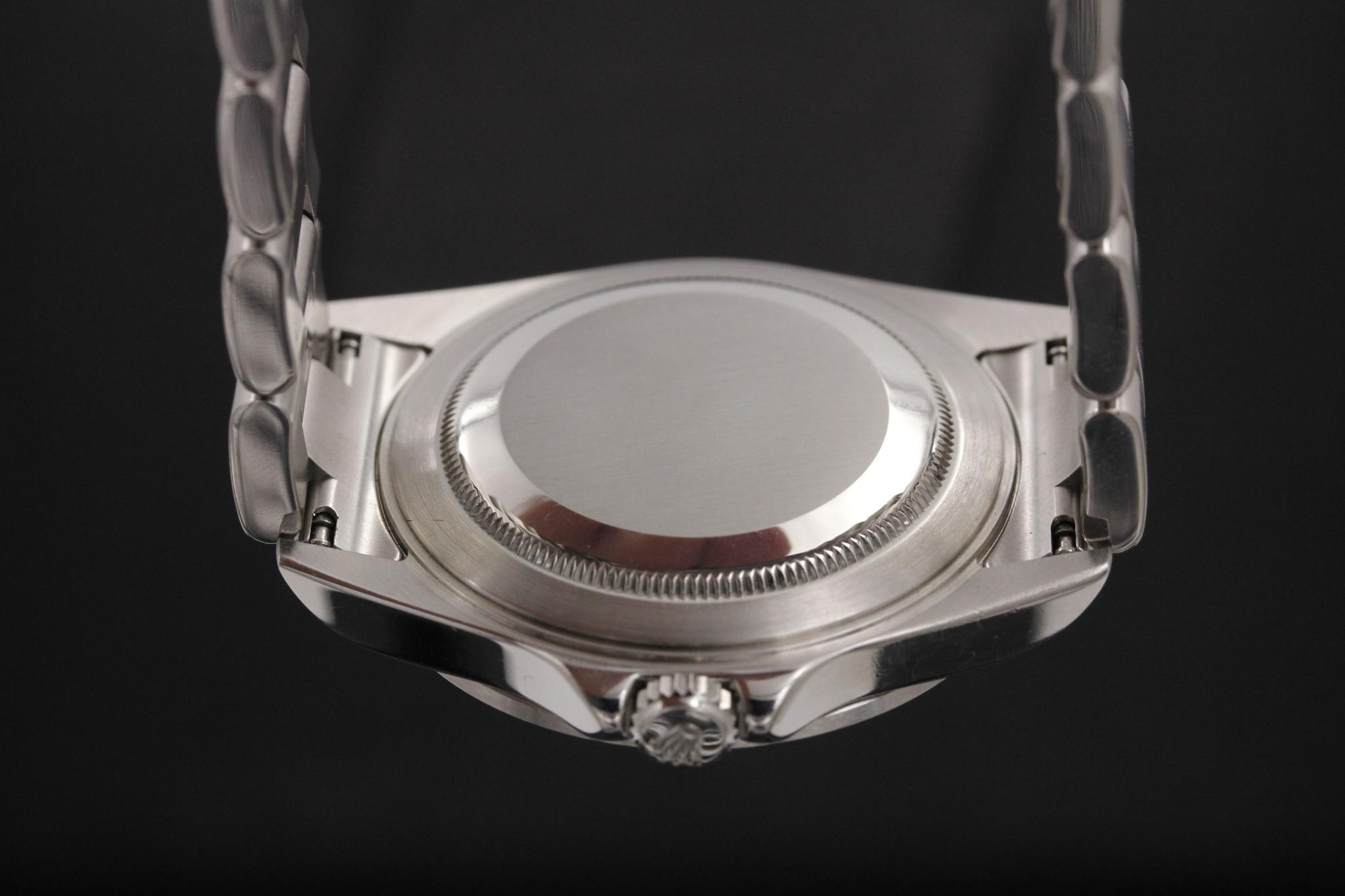 Watch Image 7