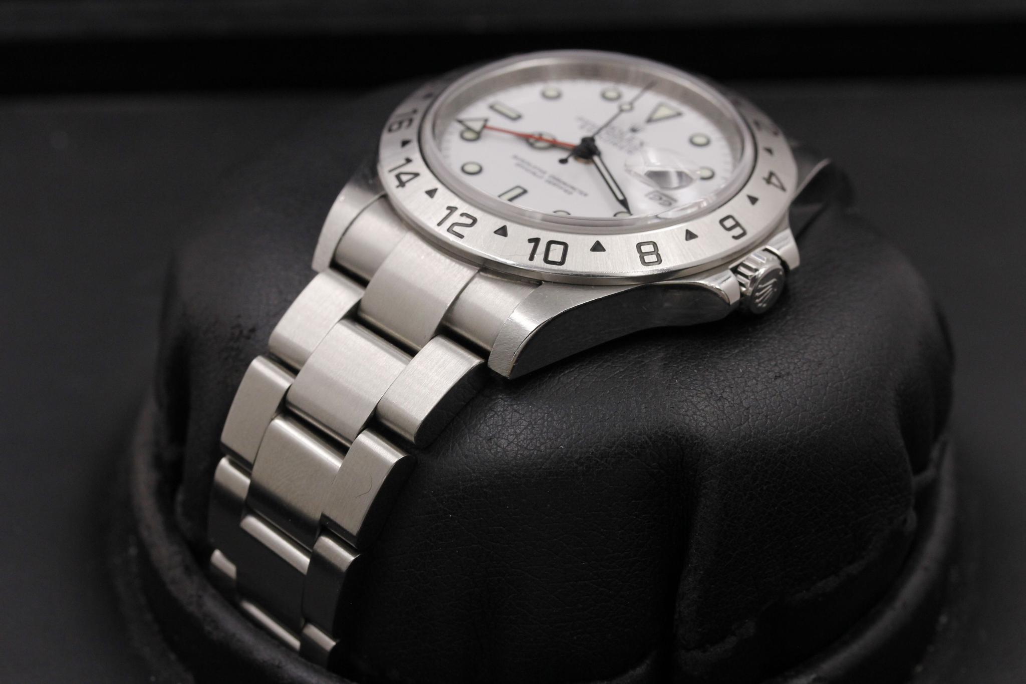Watch Image 2
