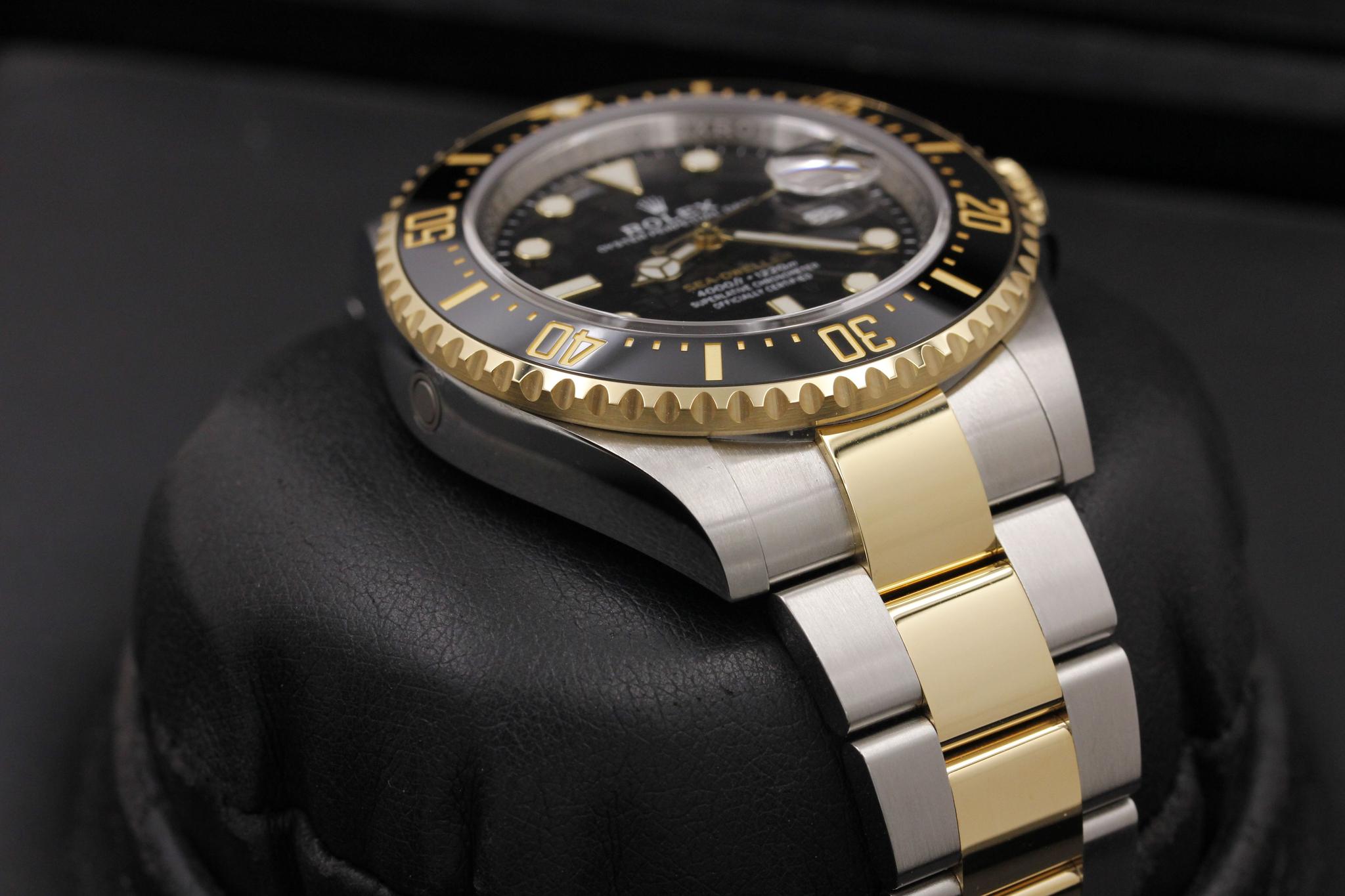 Watch Image 6