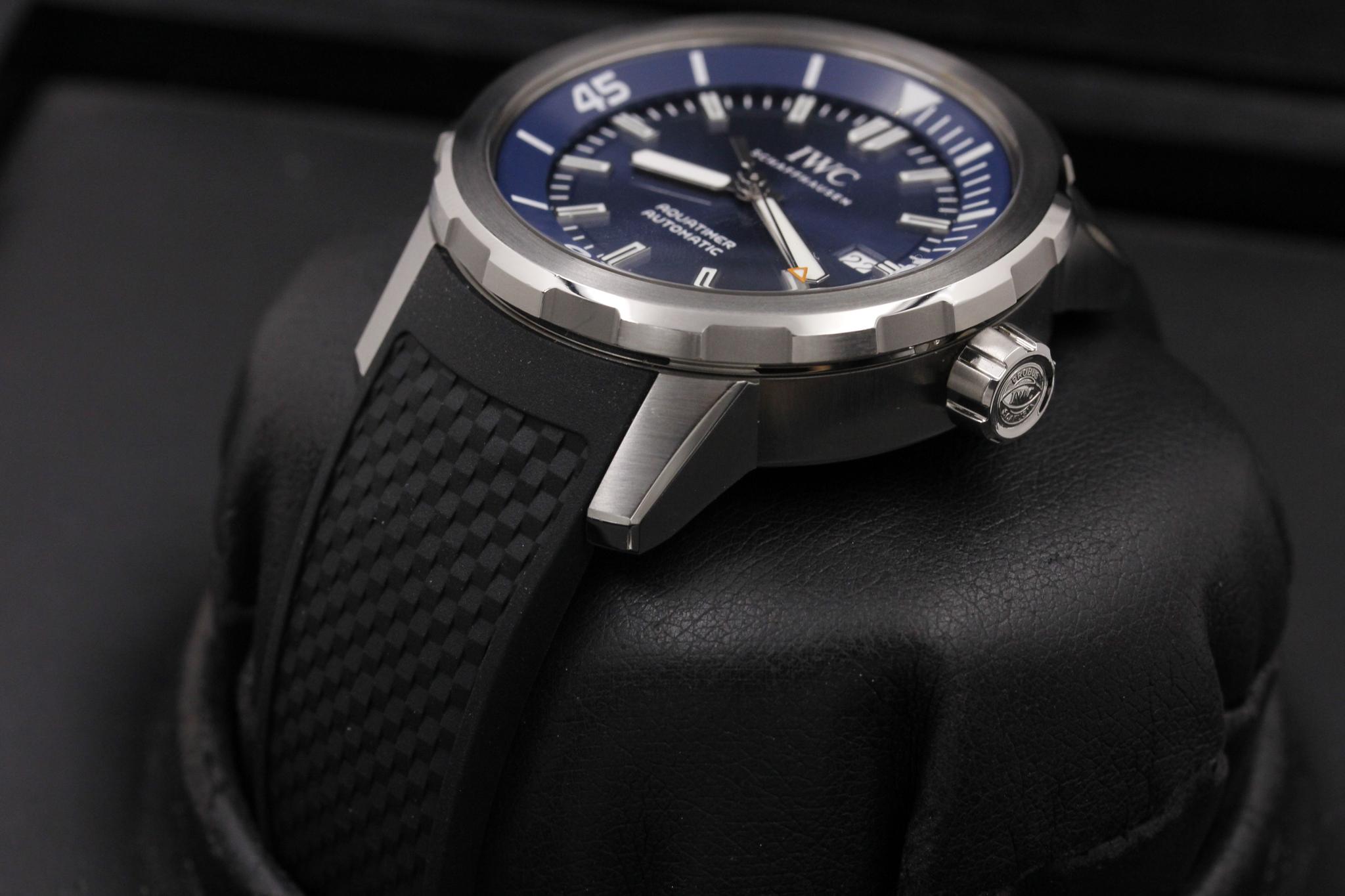 Watch Image 2