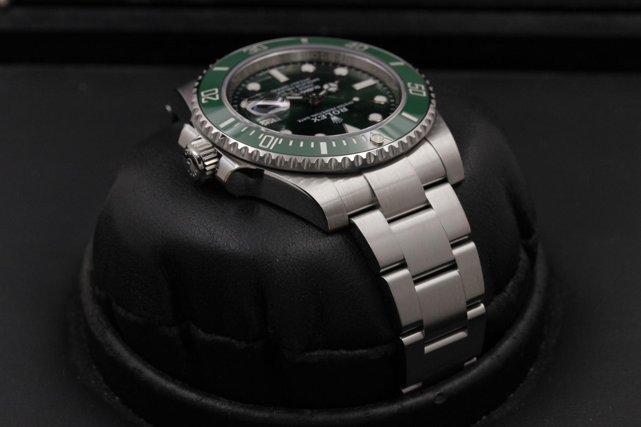 Watch Image 4