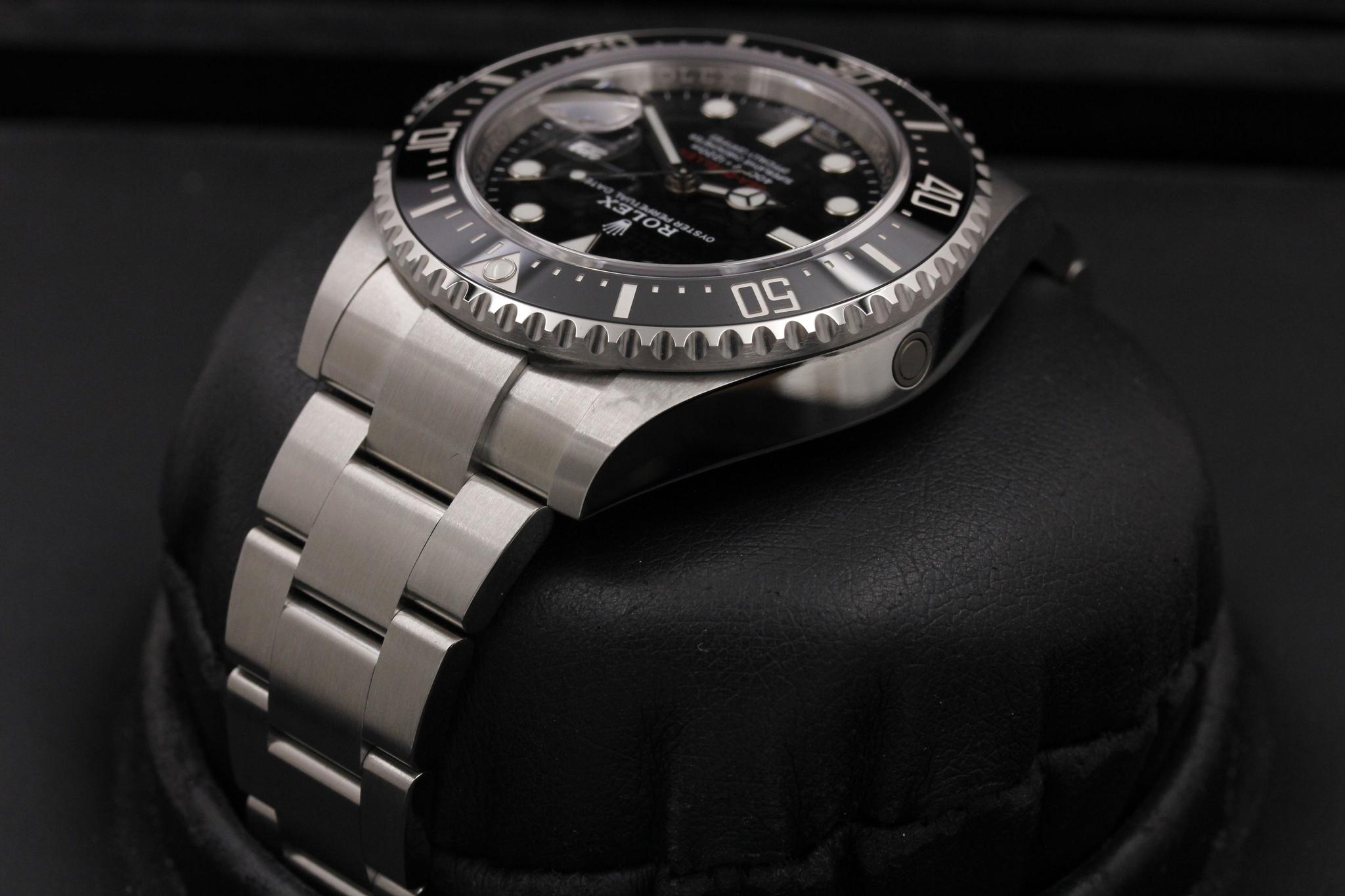 Watch Image 5