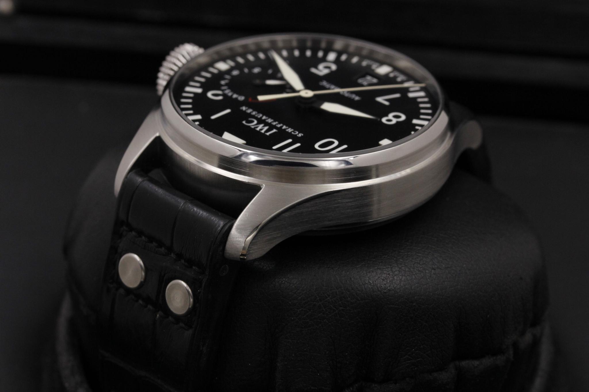 Watch Image 5