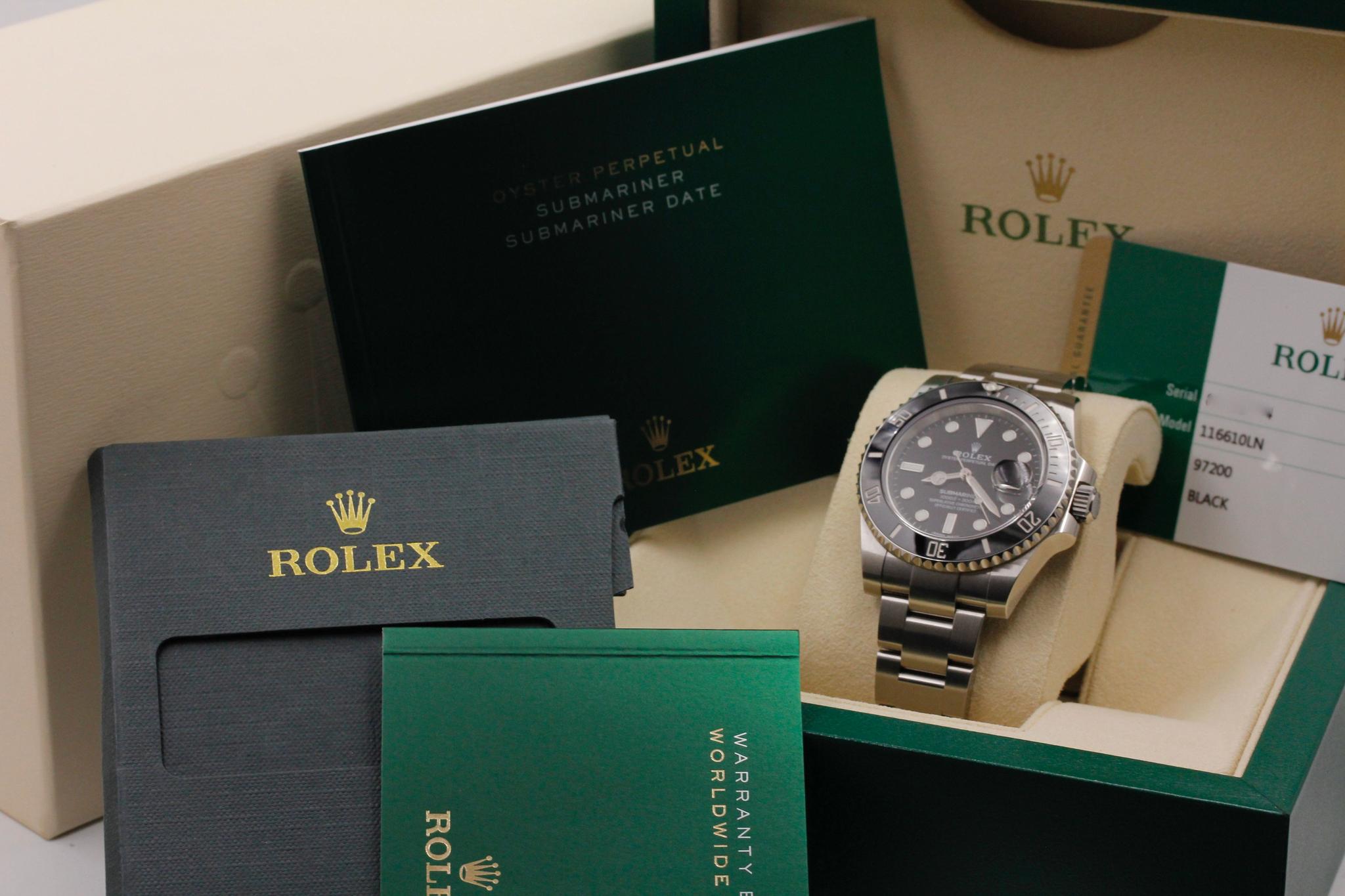 Watch Image 11