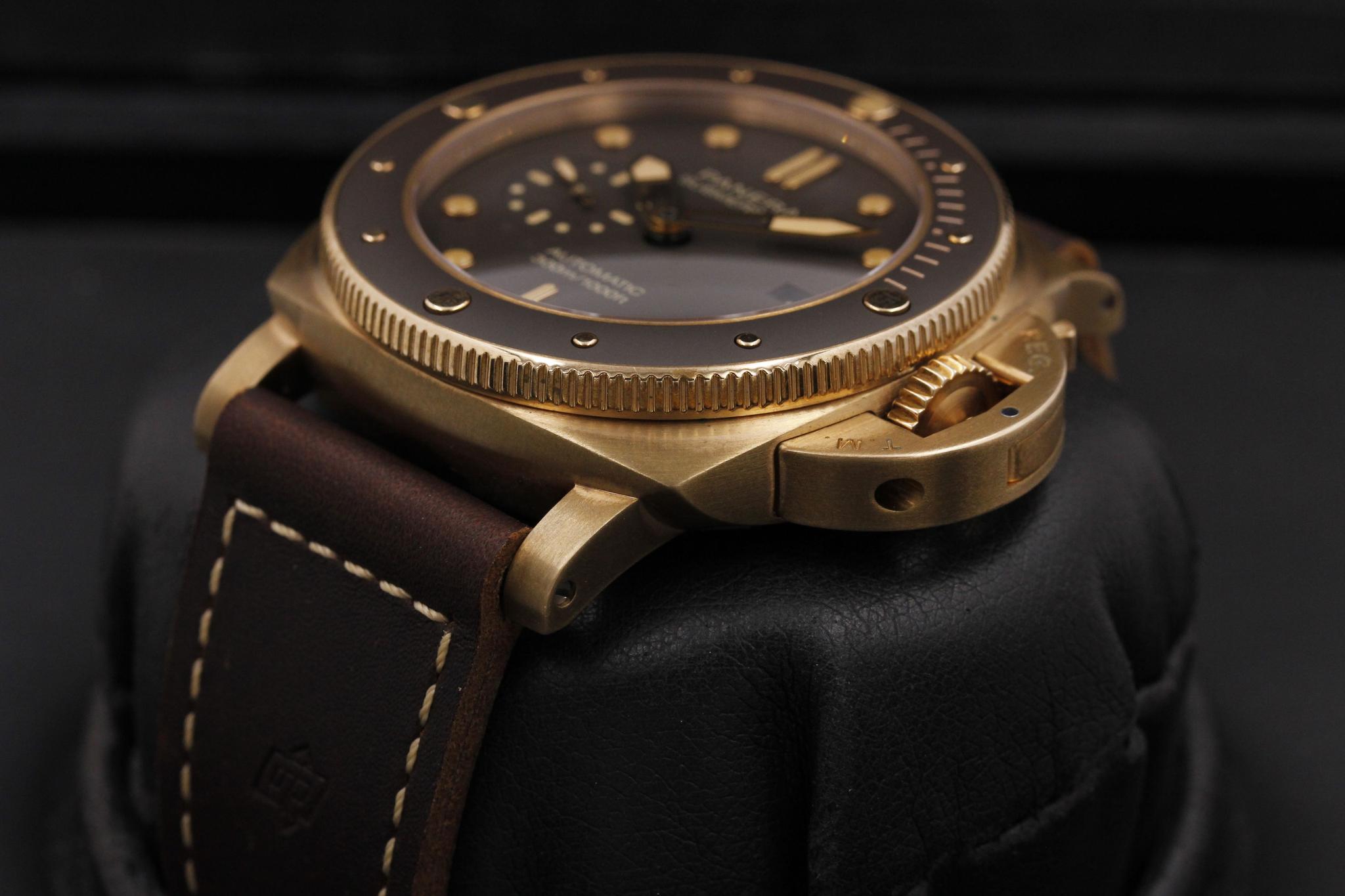 Watch Image 2