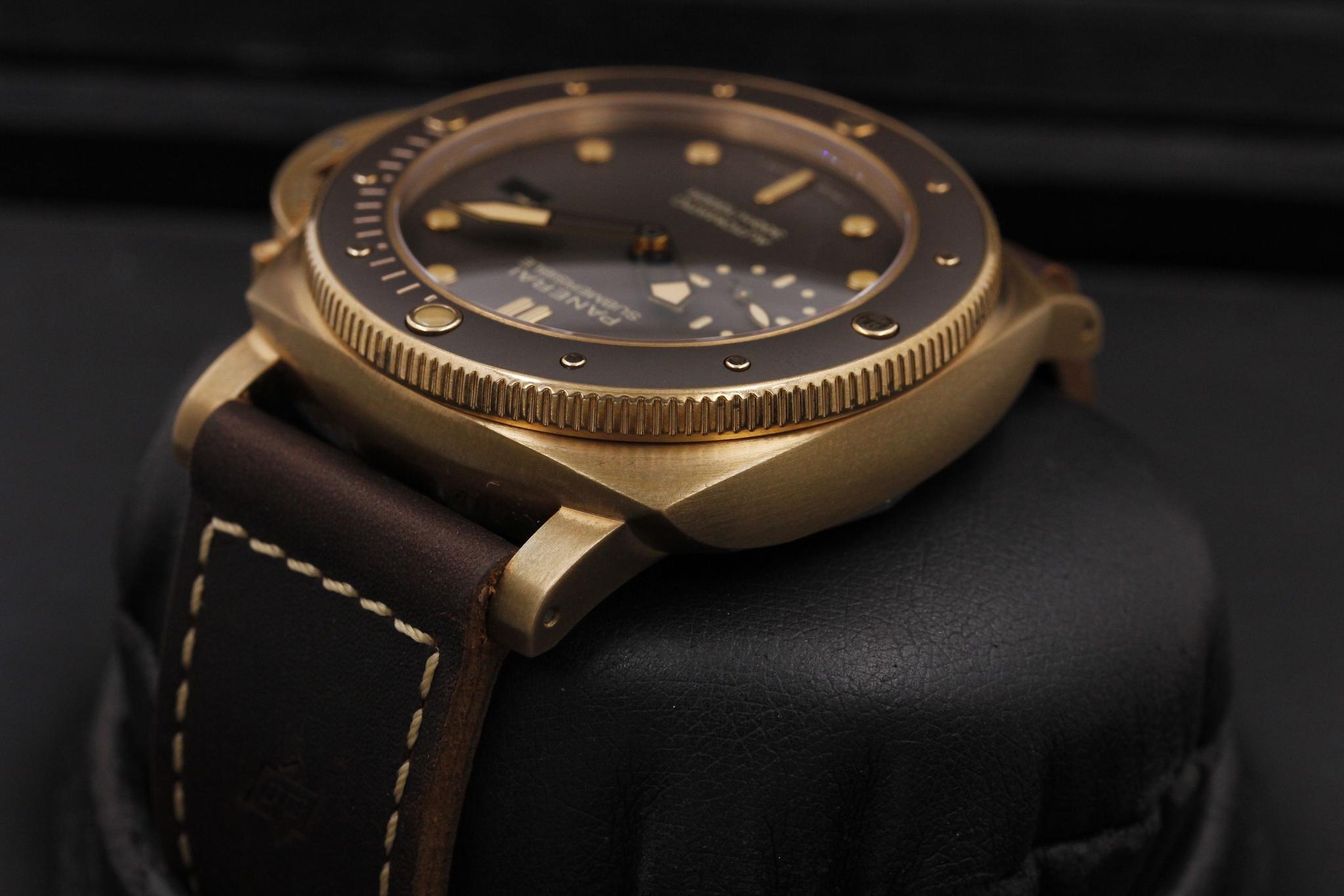 Watch Image 5