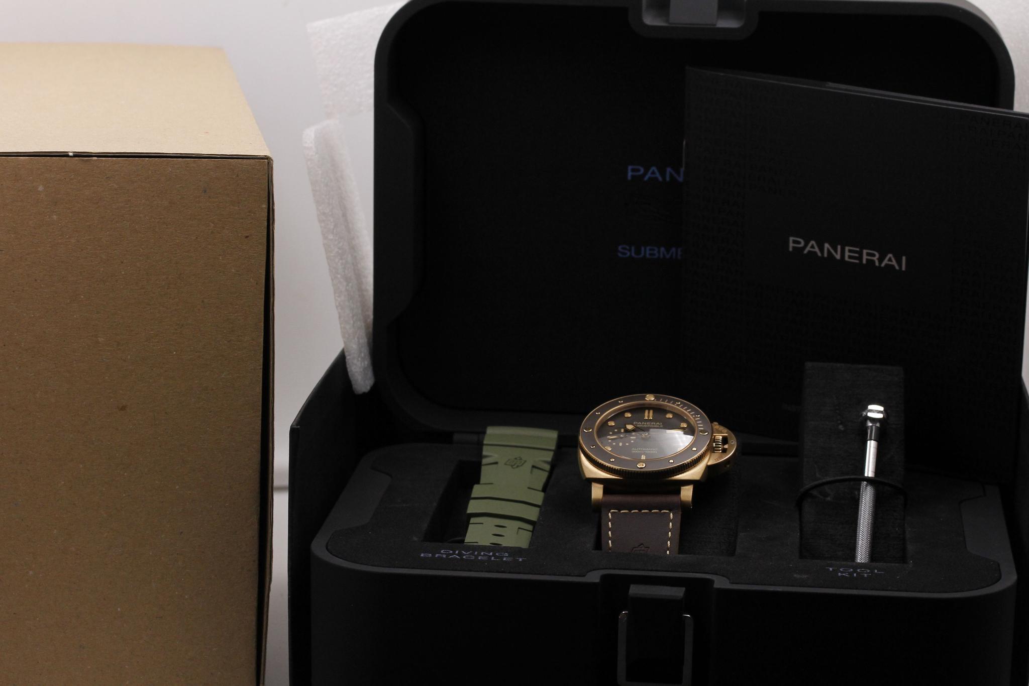 Watch Image 12