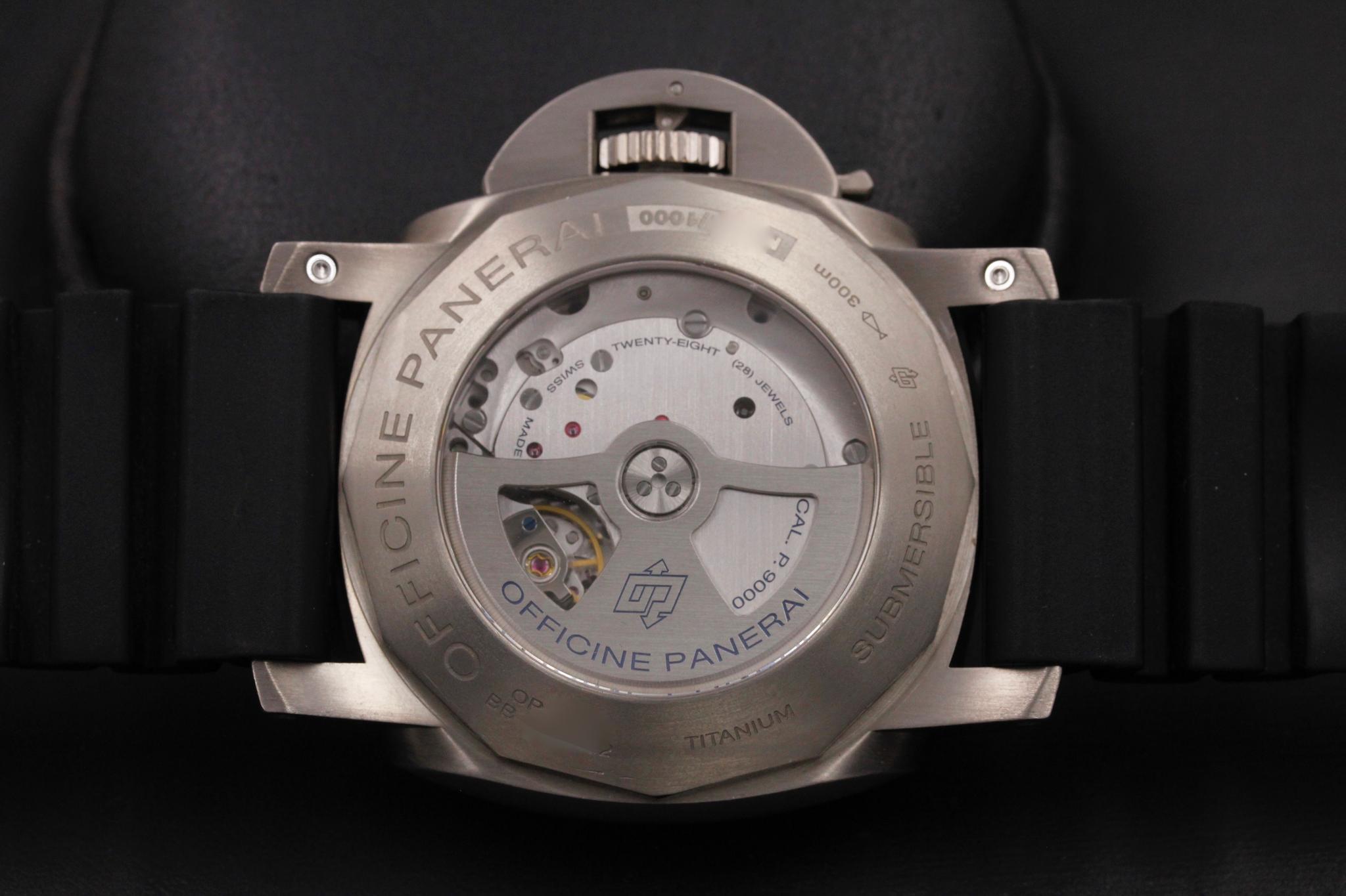 Watch Image 8