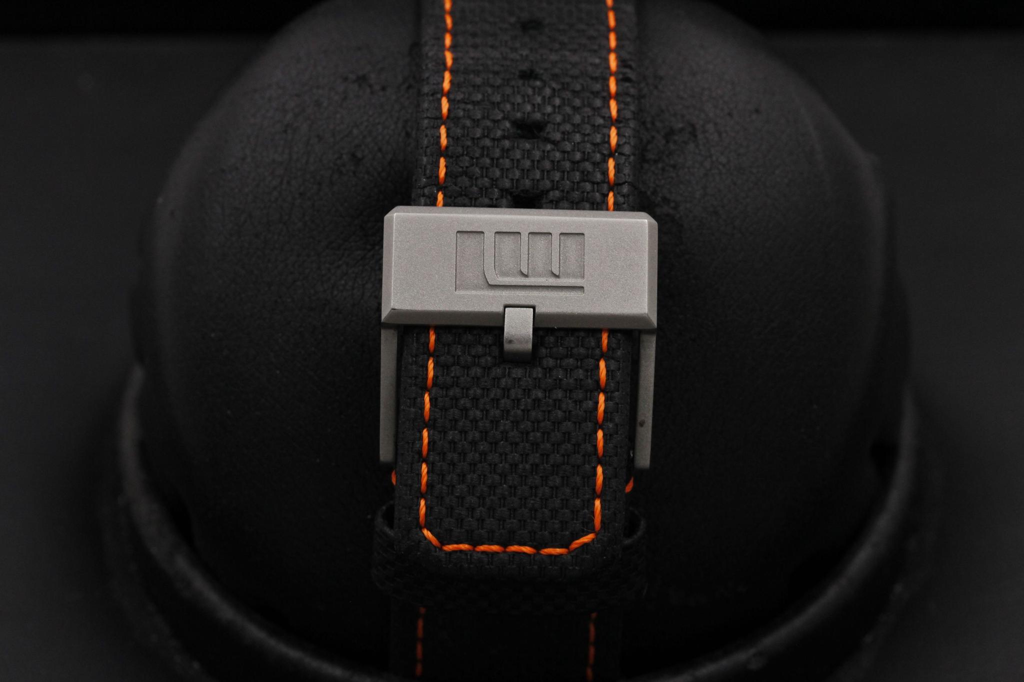 Watch Image 8