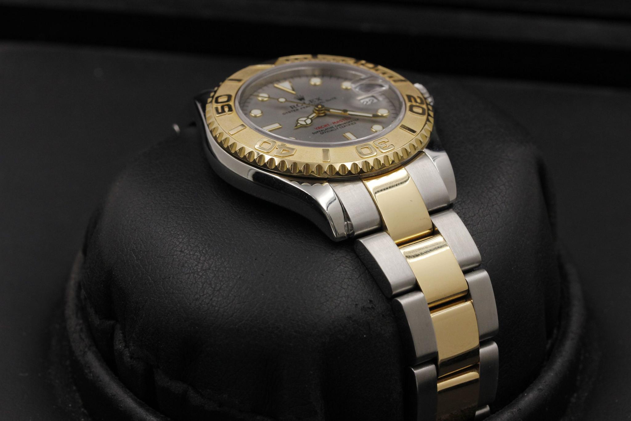 Watch Image 6