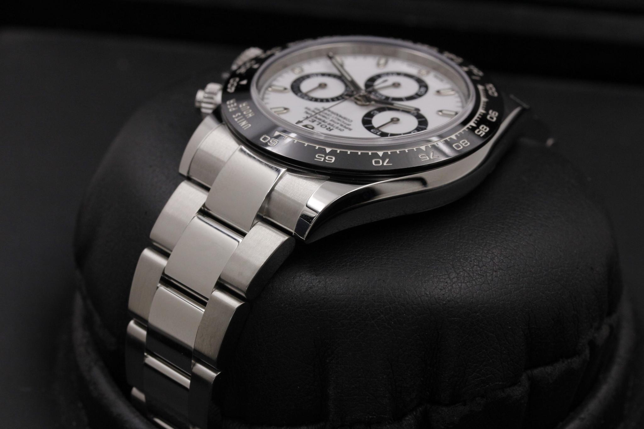 Watch Image 5