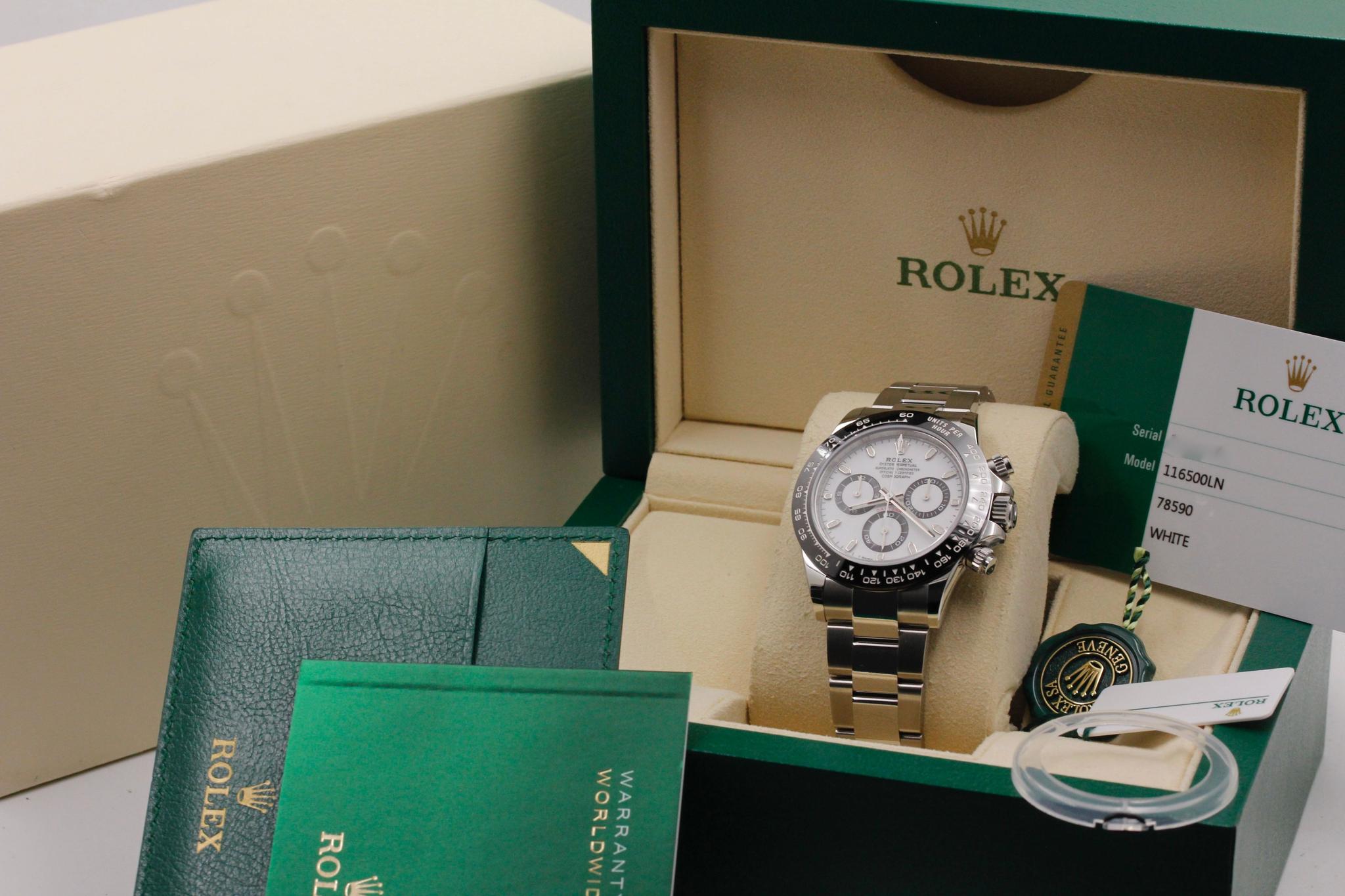 Watch Image 11