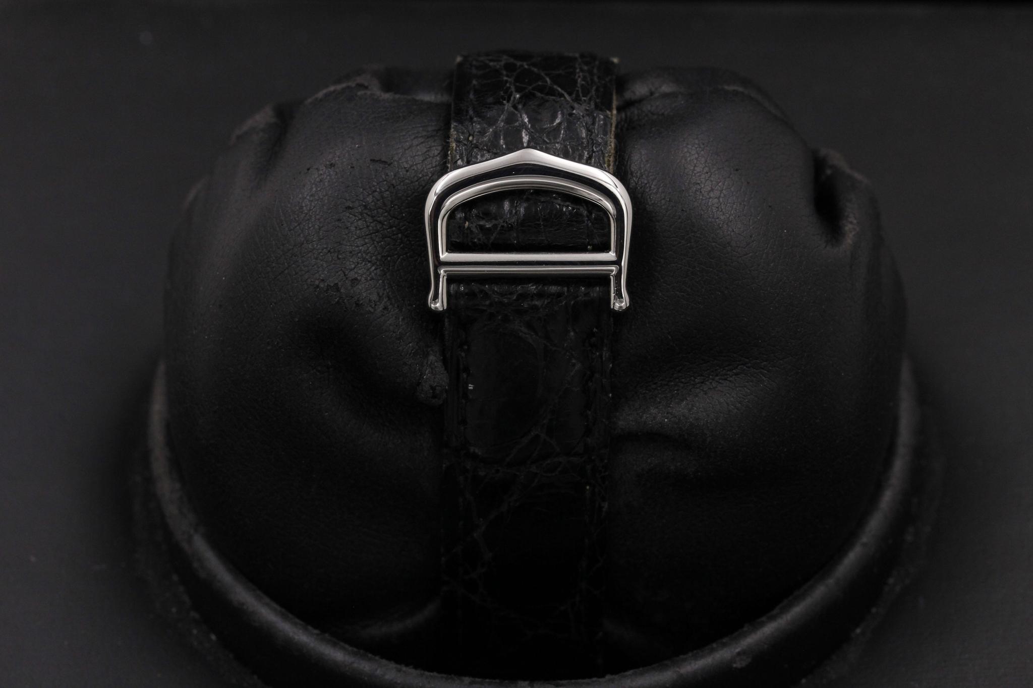 Watch Image 8