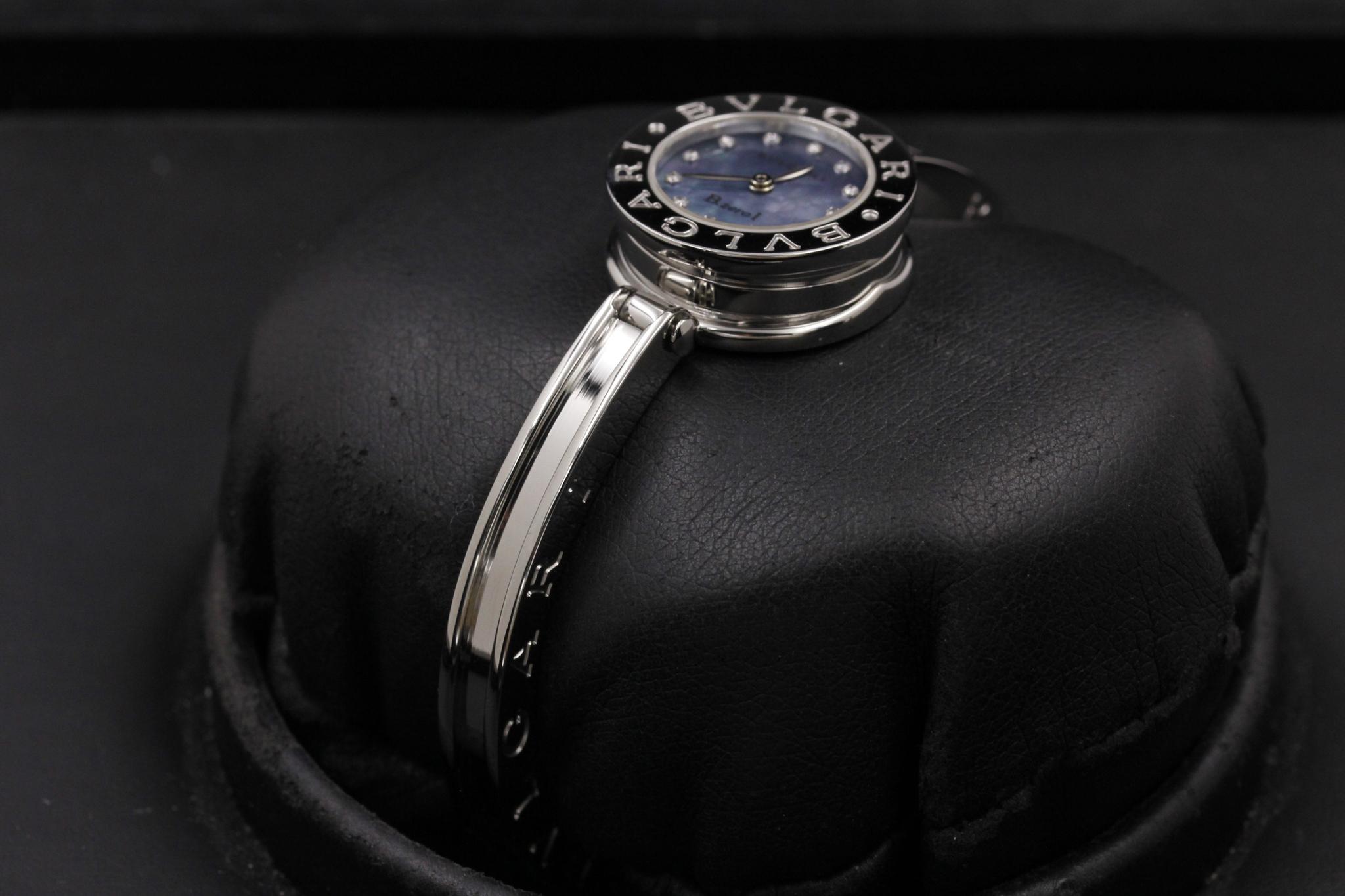 Watch Image 2