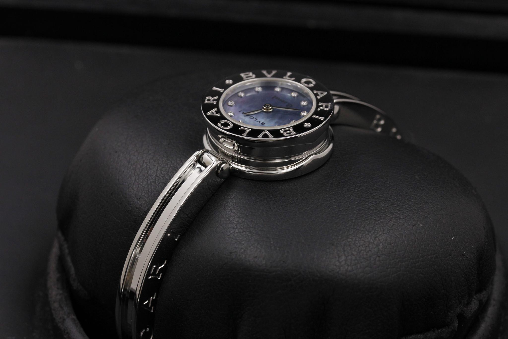 Watch Image 6