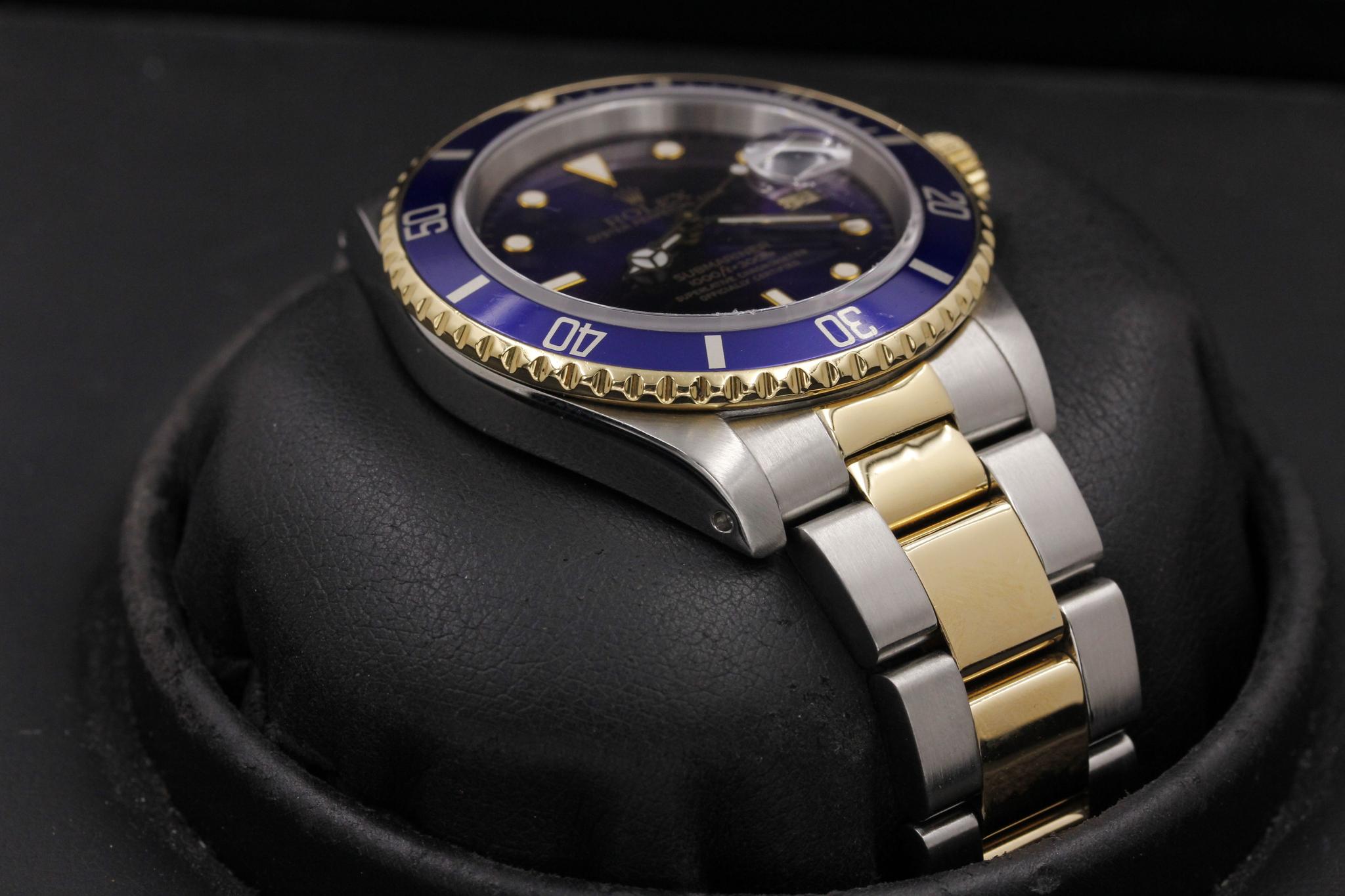 Watch Image 6