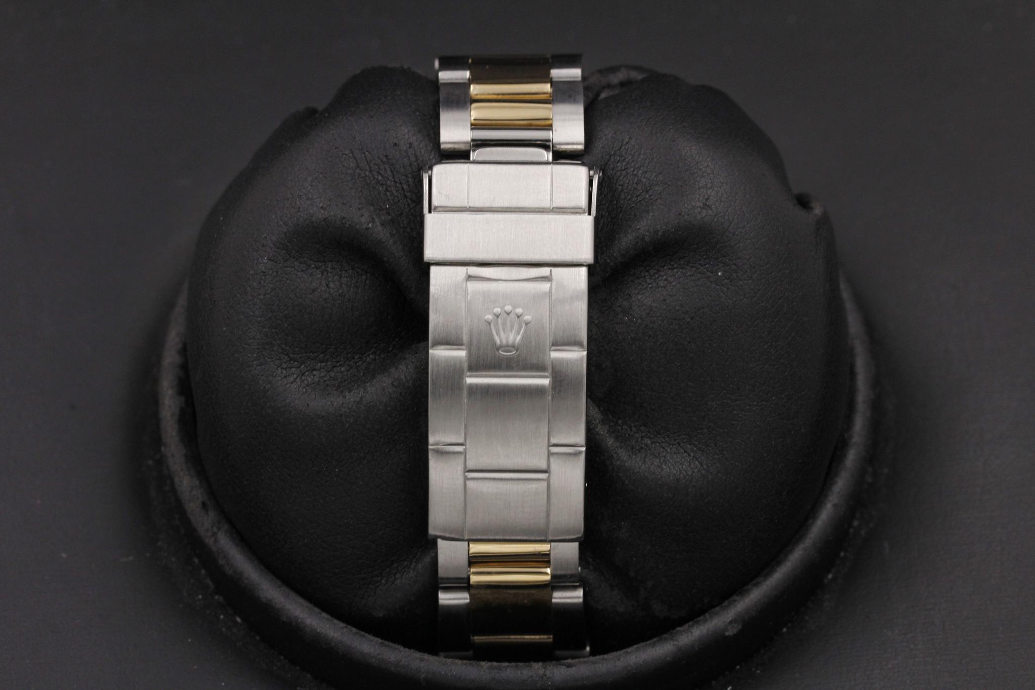 Watch Image 9