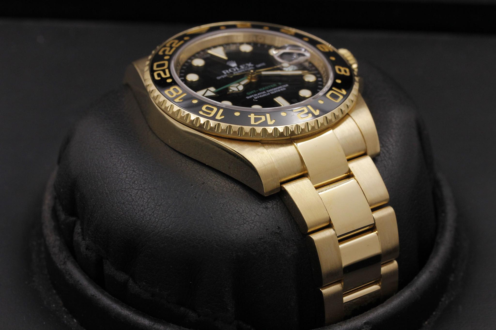 Watch Image 6