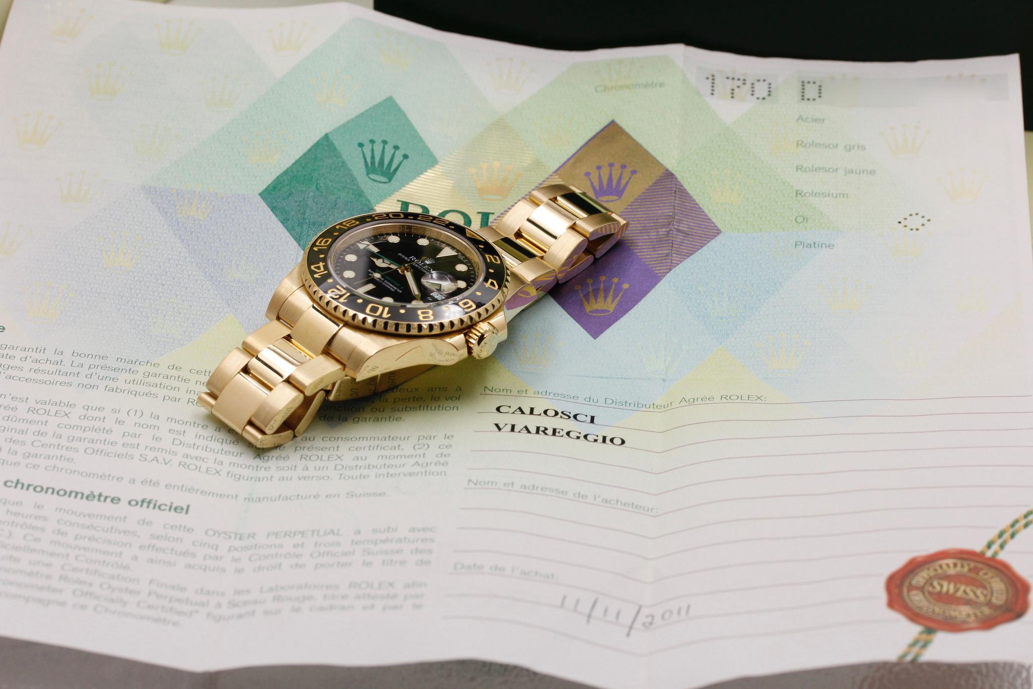 Watch Image 11