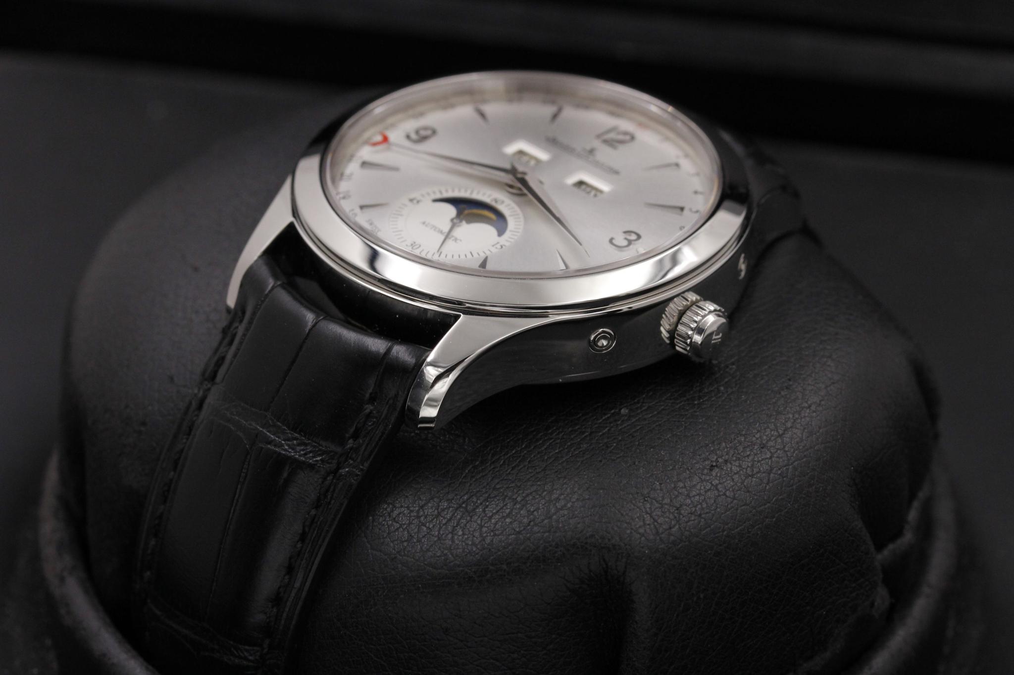 Watch Image 2