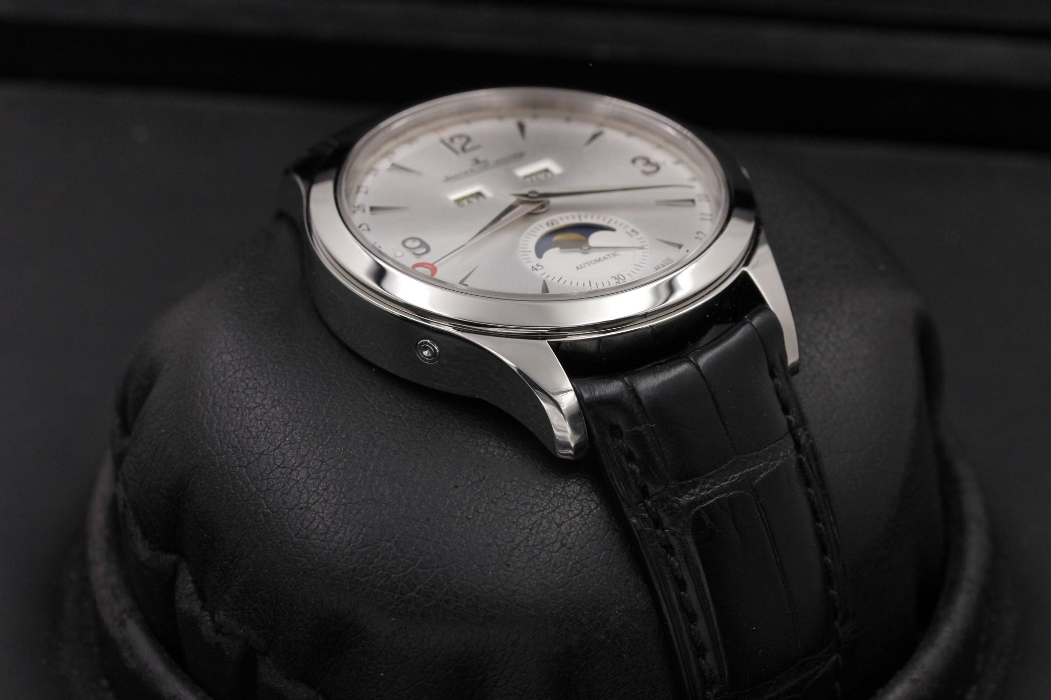 Watch Image 6
