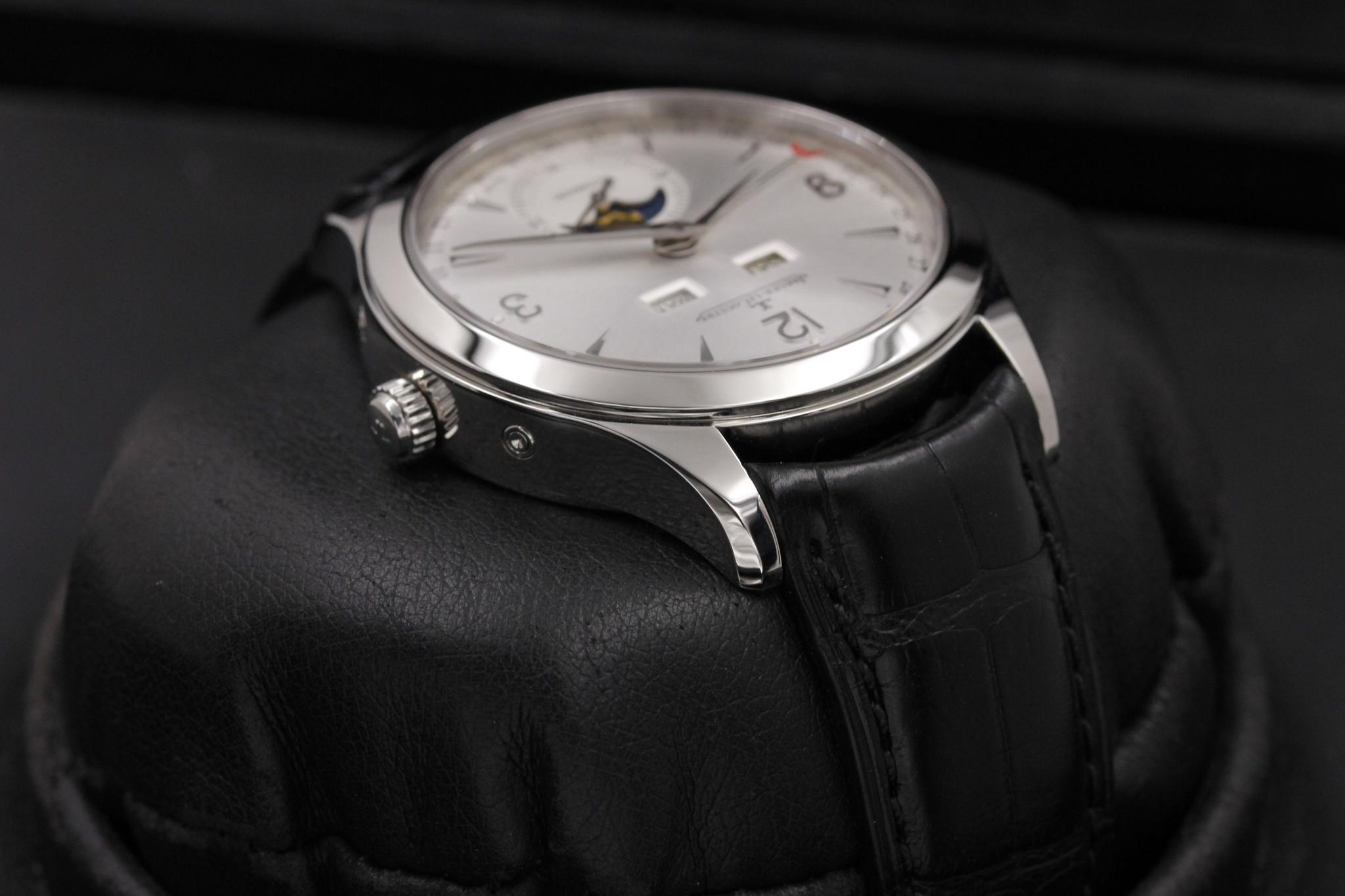Watch Image 4