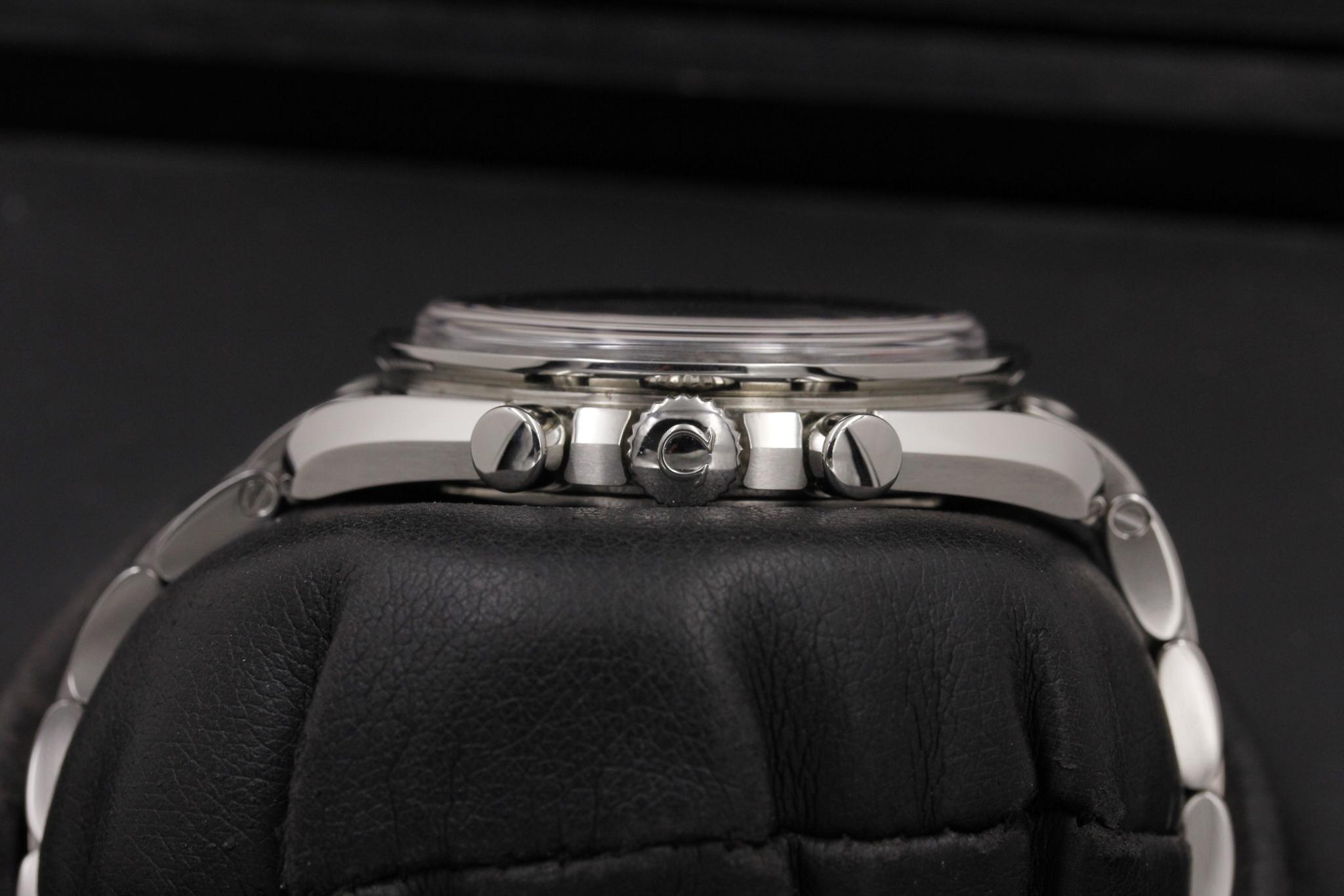Watch Image 3