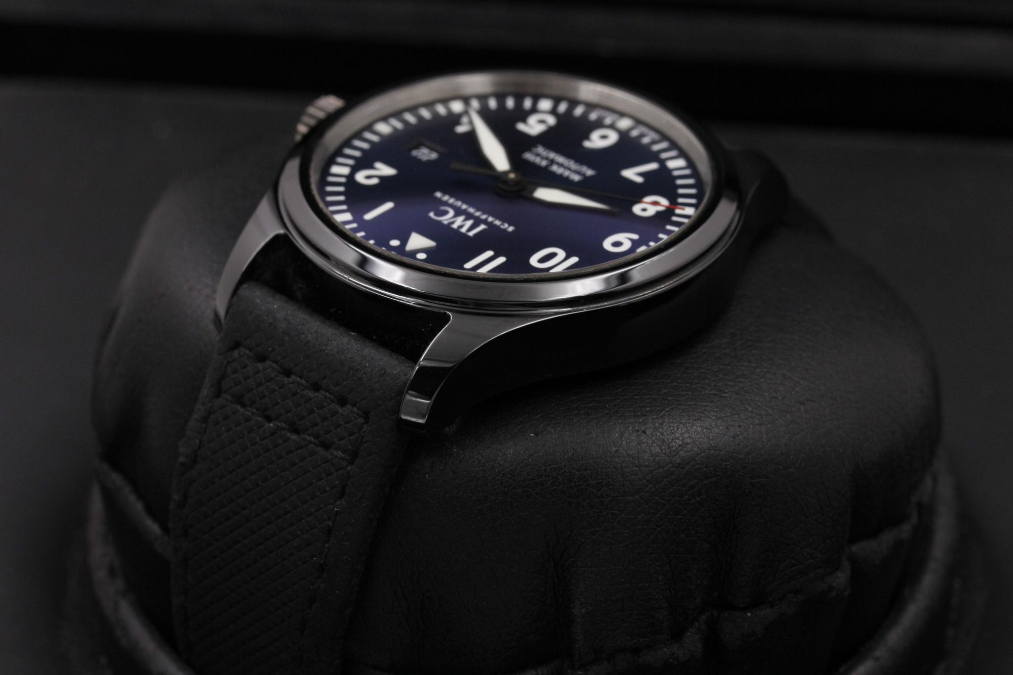 Watch Image 5