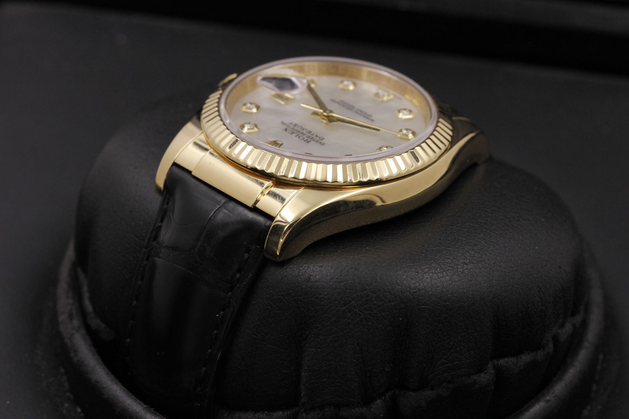 Watch Image 5
