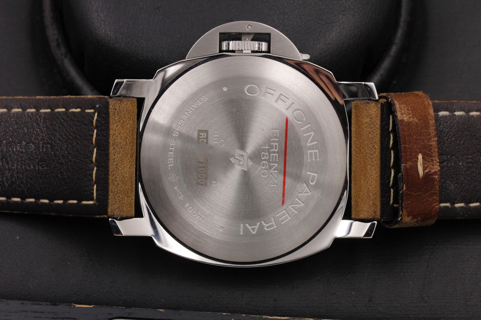 Watch Image 7