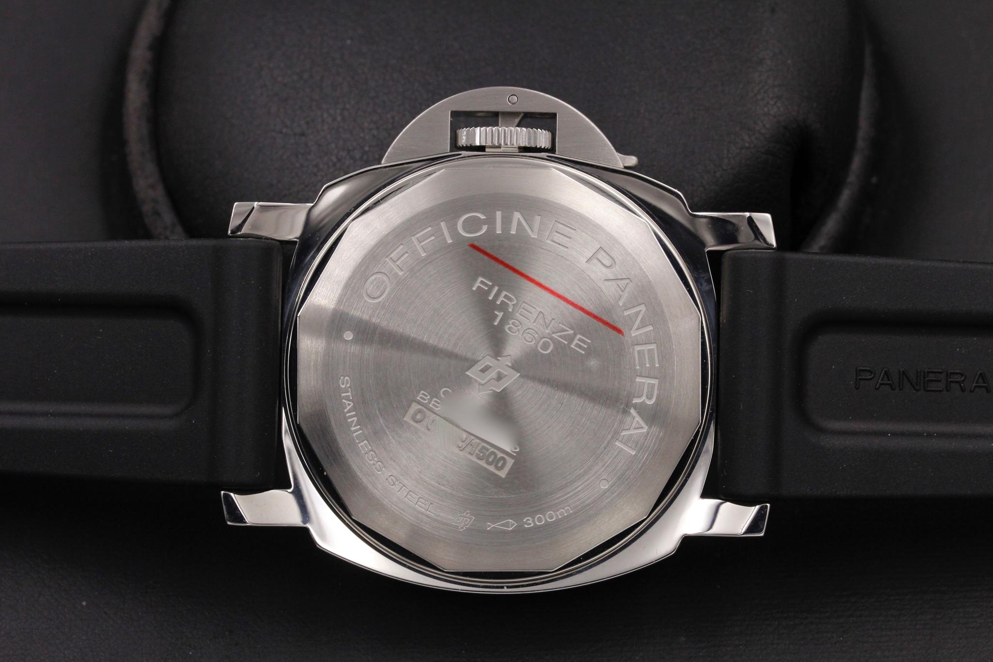 Watch Image 7