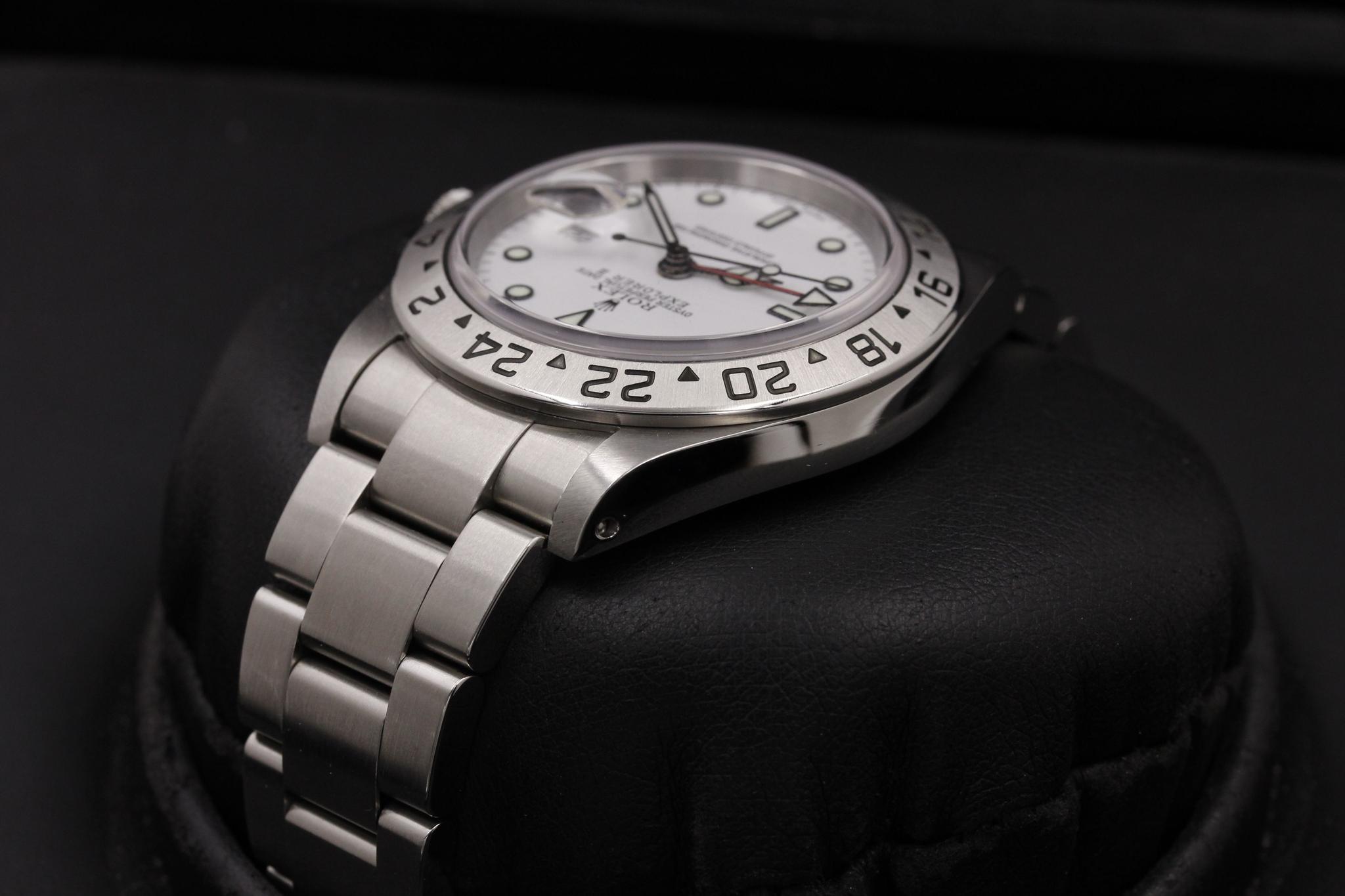 Watch Image 5