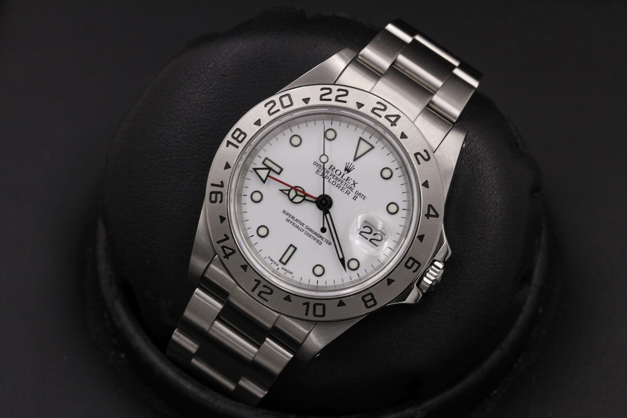 Watch Image 8