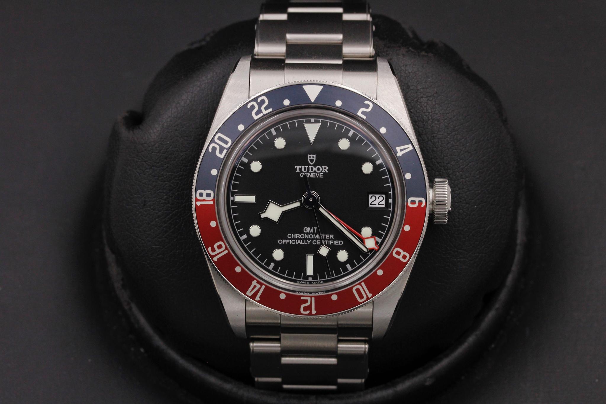 Watch Image 1