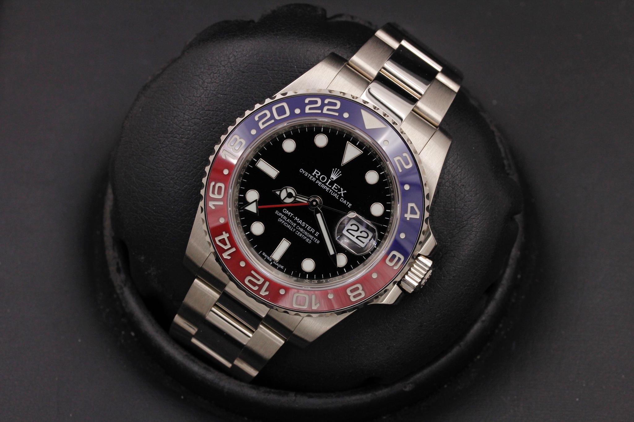 Watch Image 8