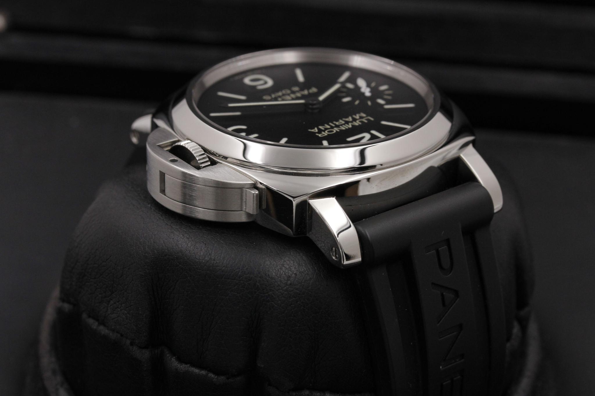 Watch Image 4