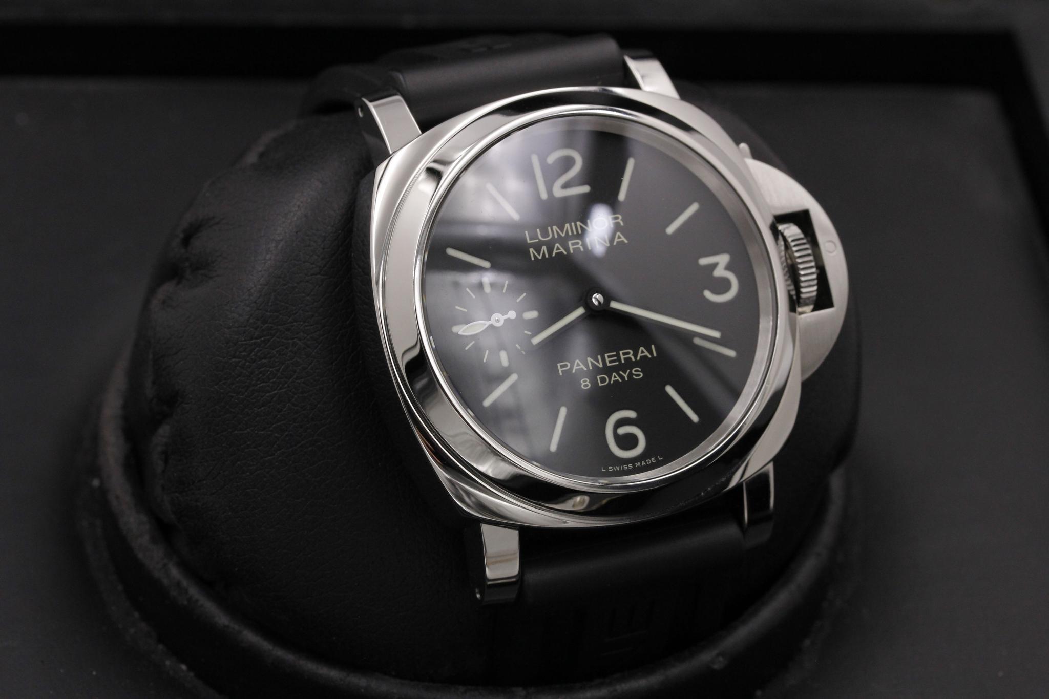 Watch Image 10