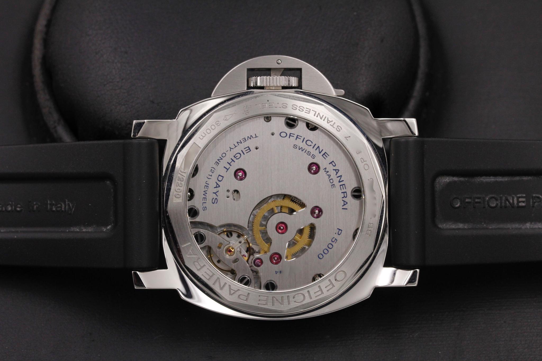 Watch Image 7