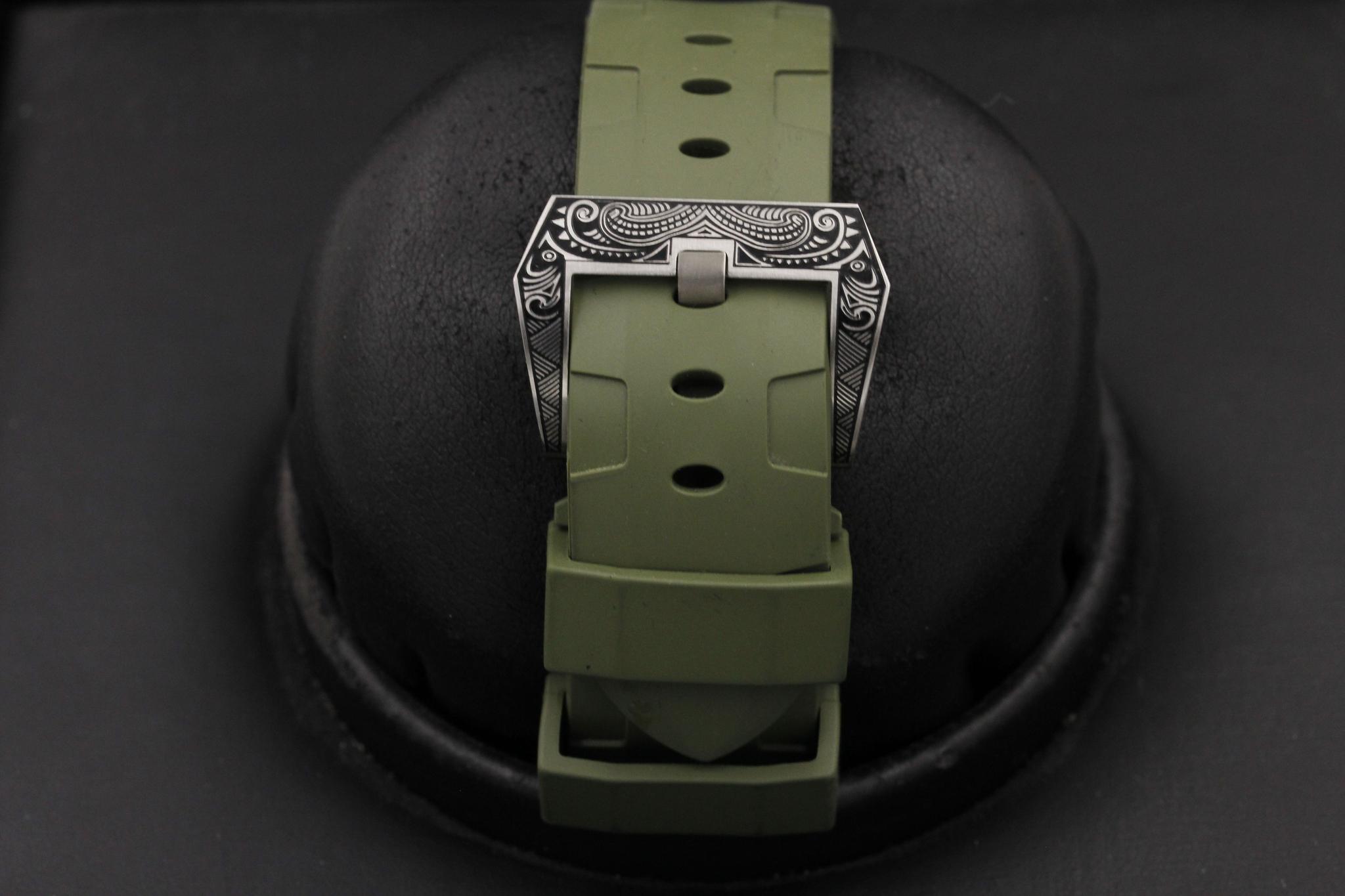 Watch Image 8