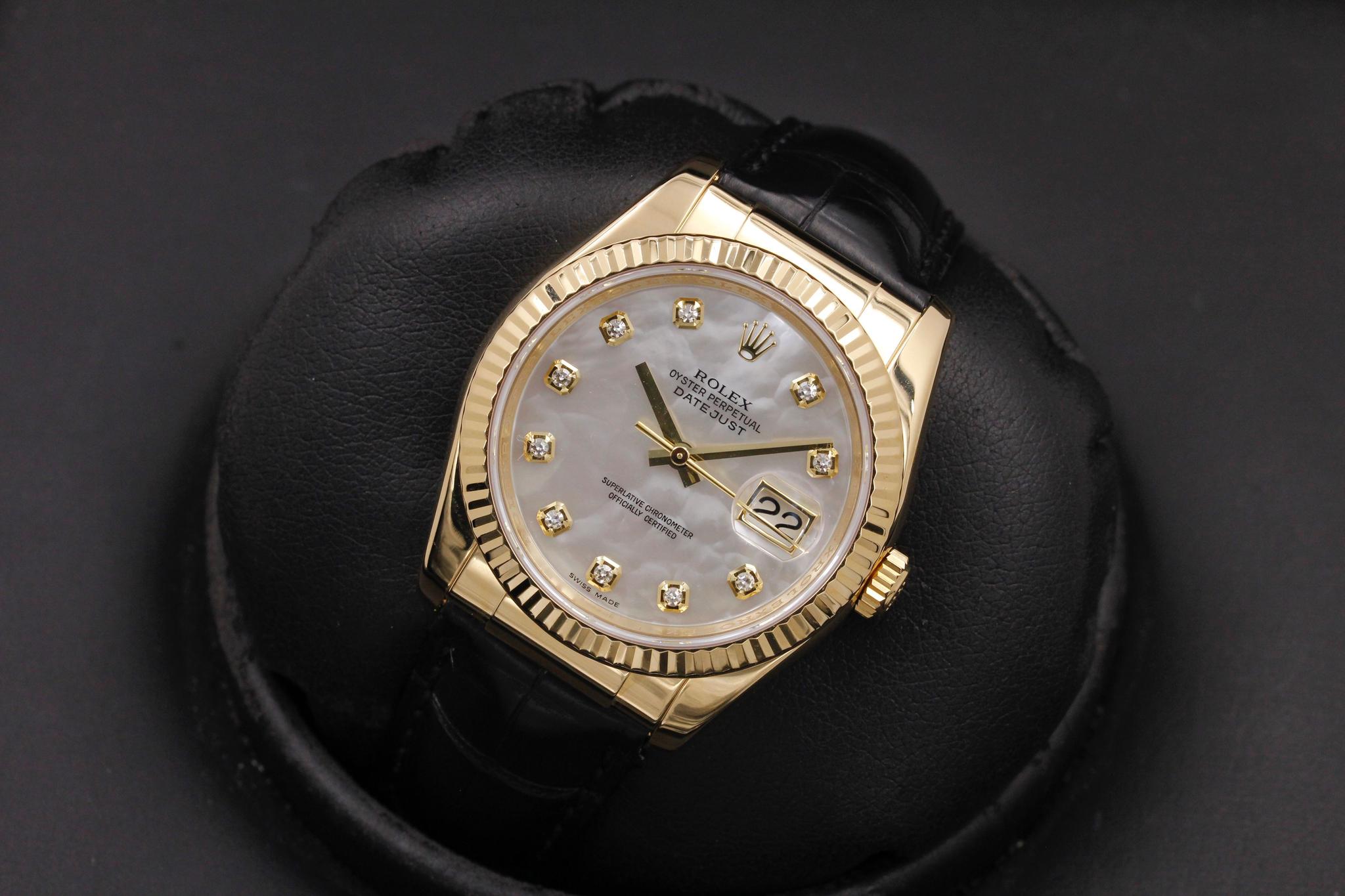Watch Image 10