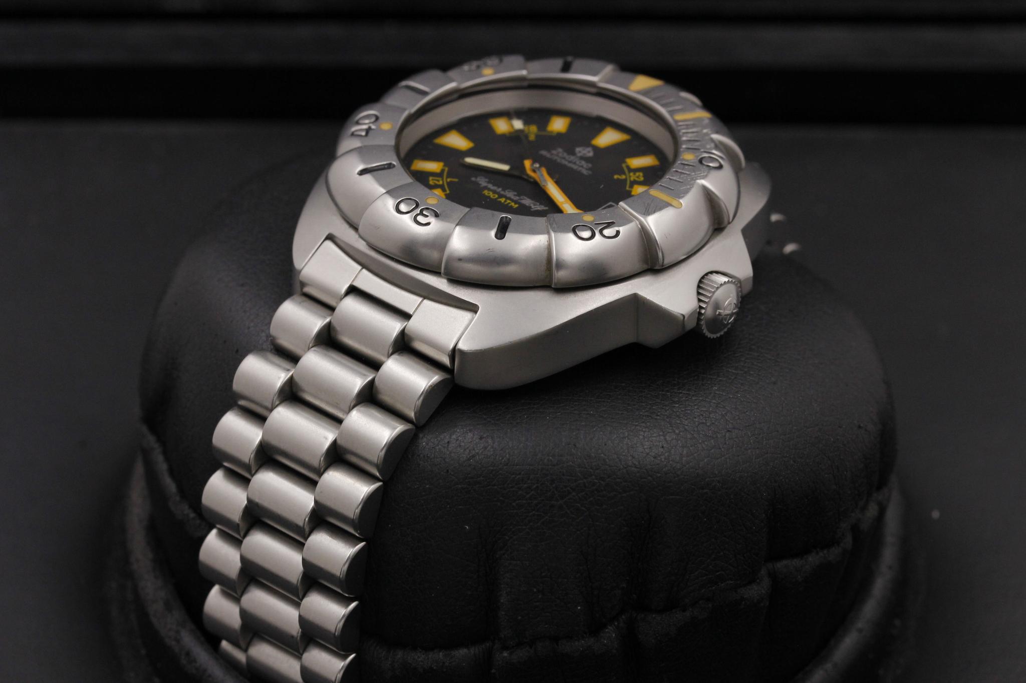 Watch Image 3