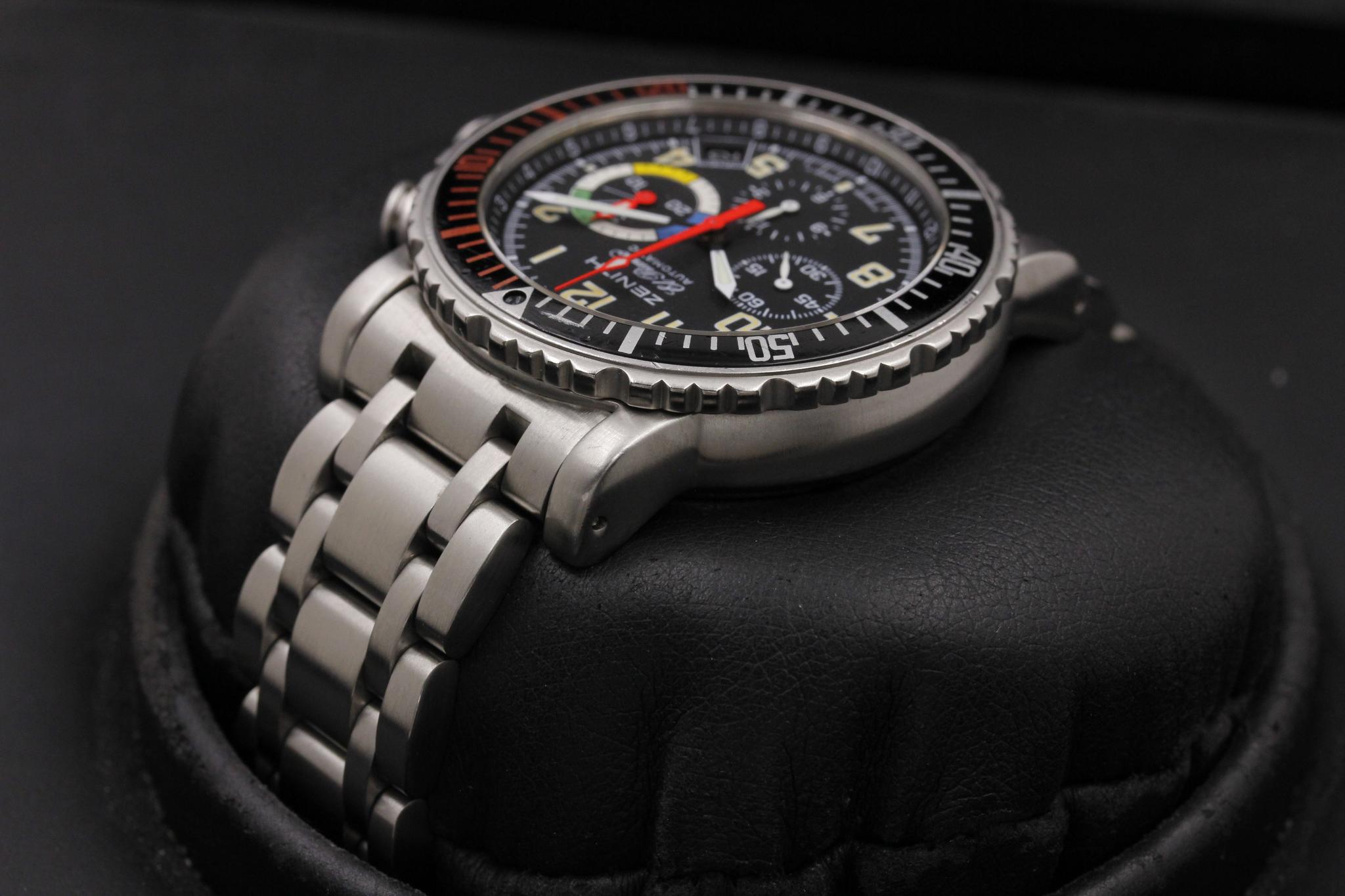 Watch Image 5