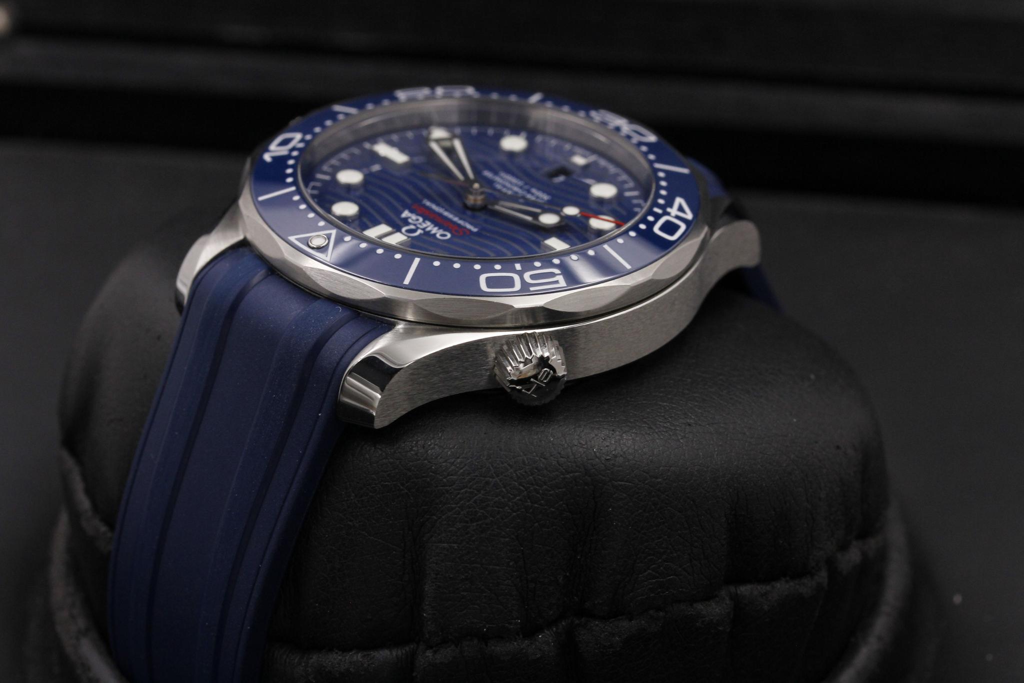 Watch Image 5