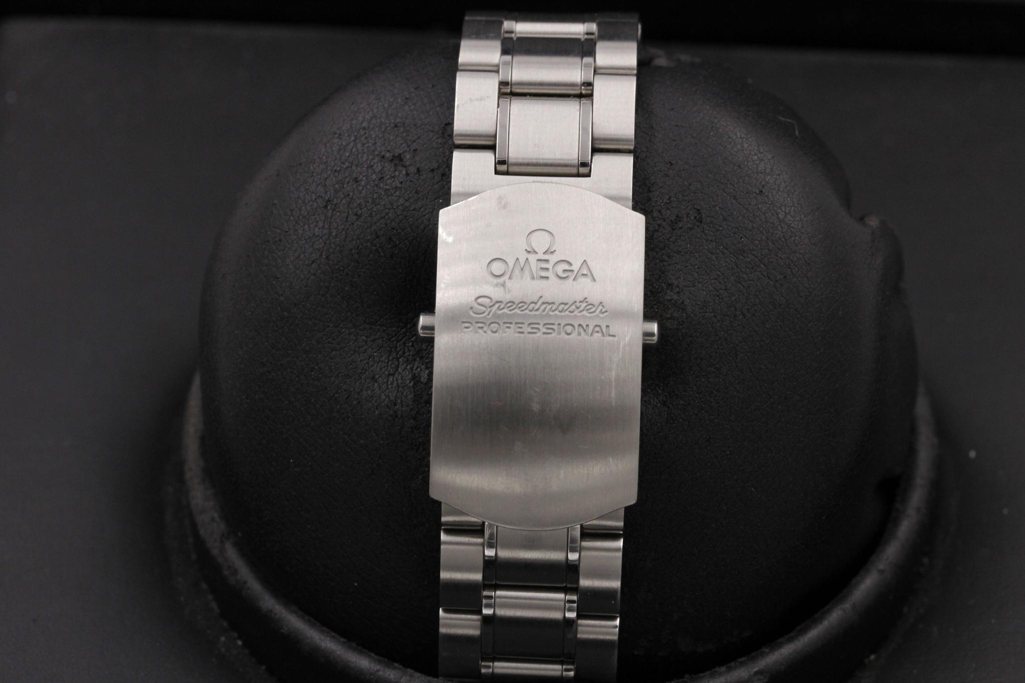 Watch Image 8