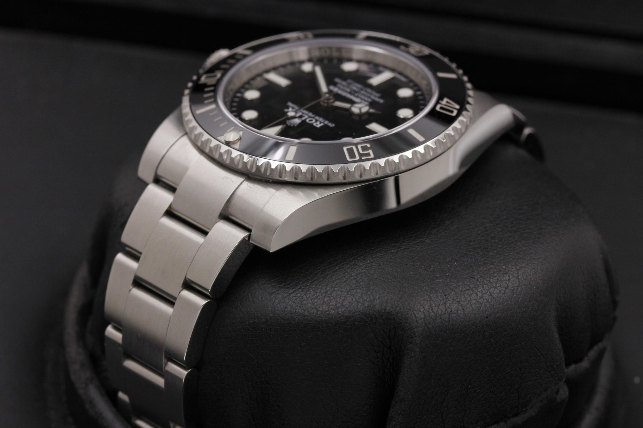 Watch Image 5