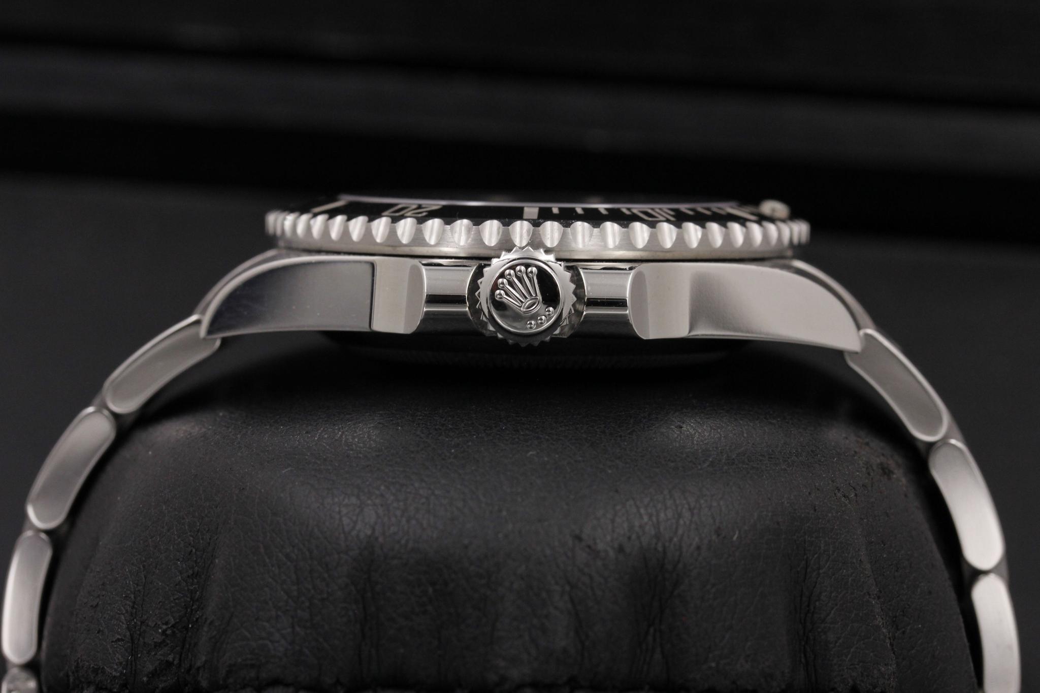 Watch Image 3