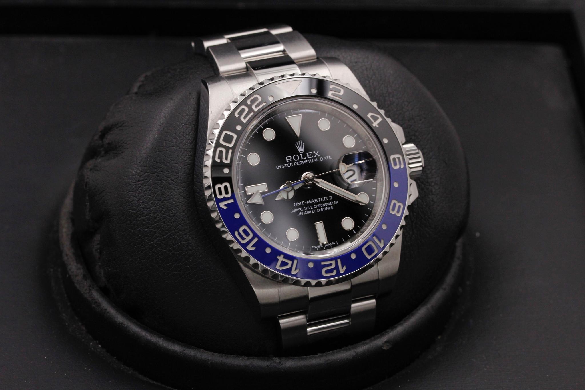 Watch Image 10
