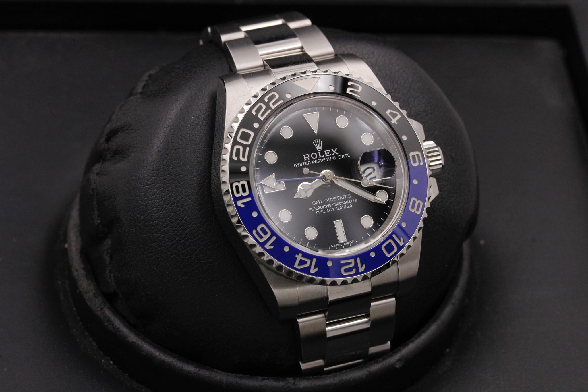 Watch Image 10
